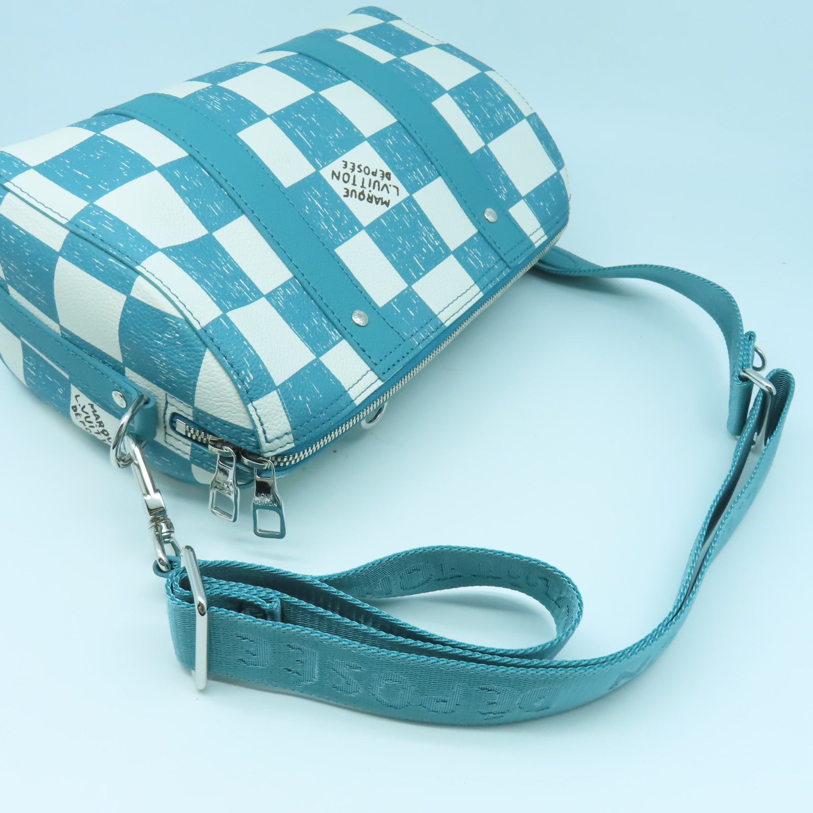 LOUIS VUITTON 【清倉大減價】Damier City Keepall銀扣肩背袋藍色/白色