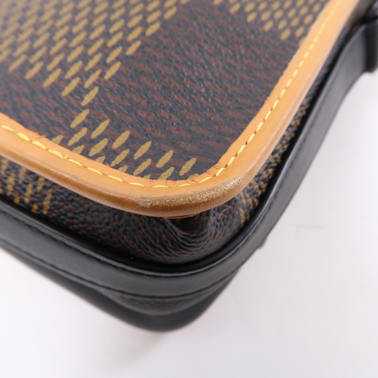 LOUIS VUITTON Monogram/Damier Nano Amazone肩背袋啡色