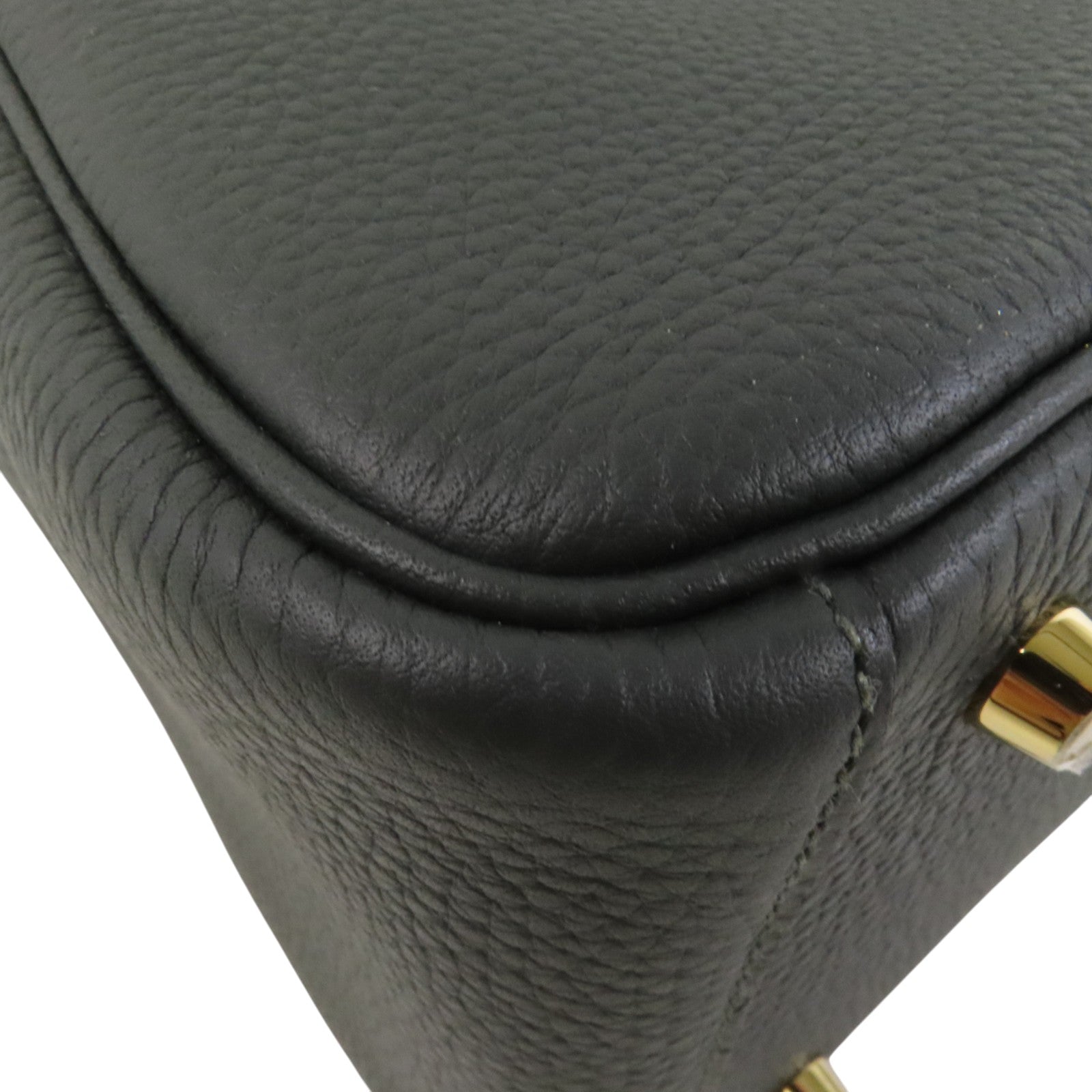 HERMES Clemence皮革Lindy 26金扣肩背袋