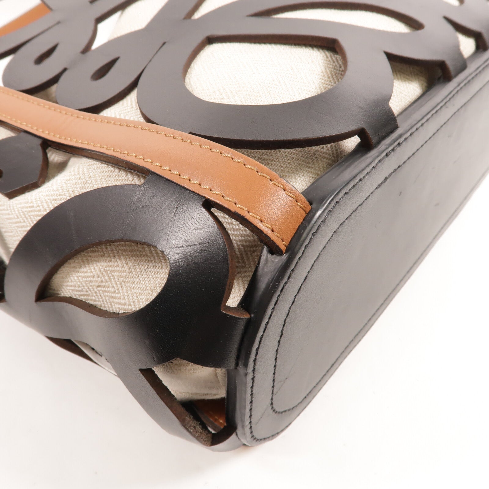 LOEWE 牛皮皮革Tote Bag手挽袋