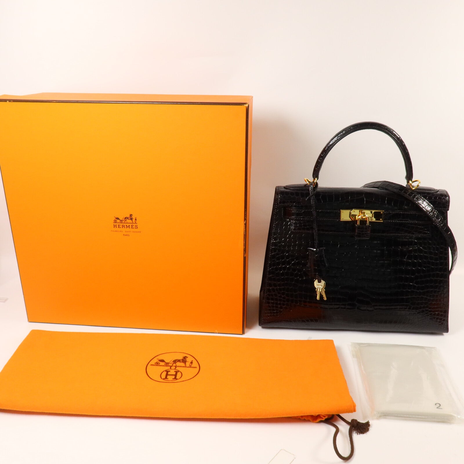 HERMES 鱷魚皮革Kelly 28手挽肩背兩用袋Noir