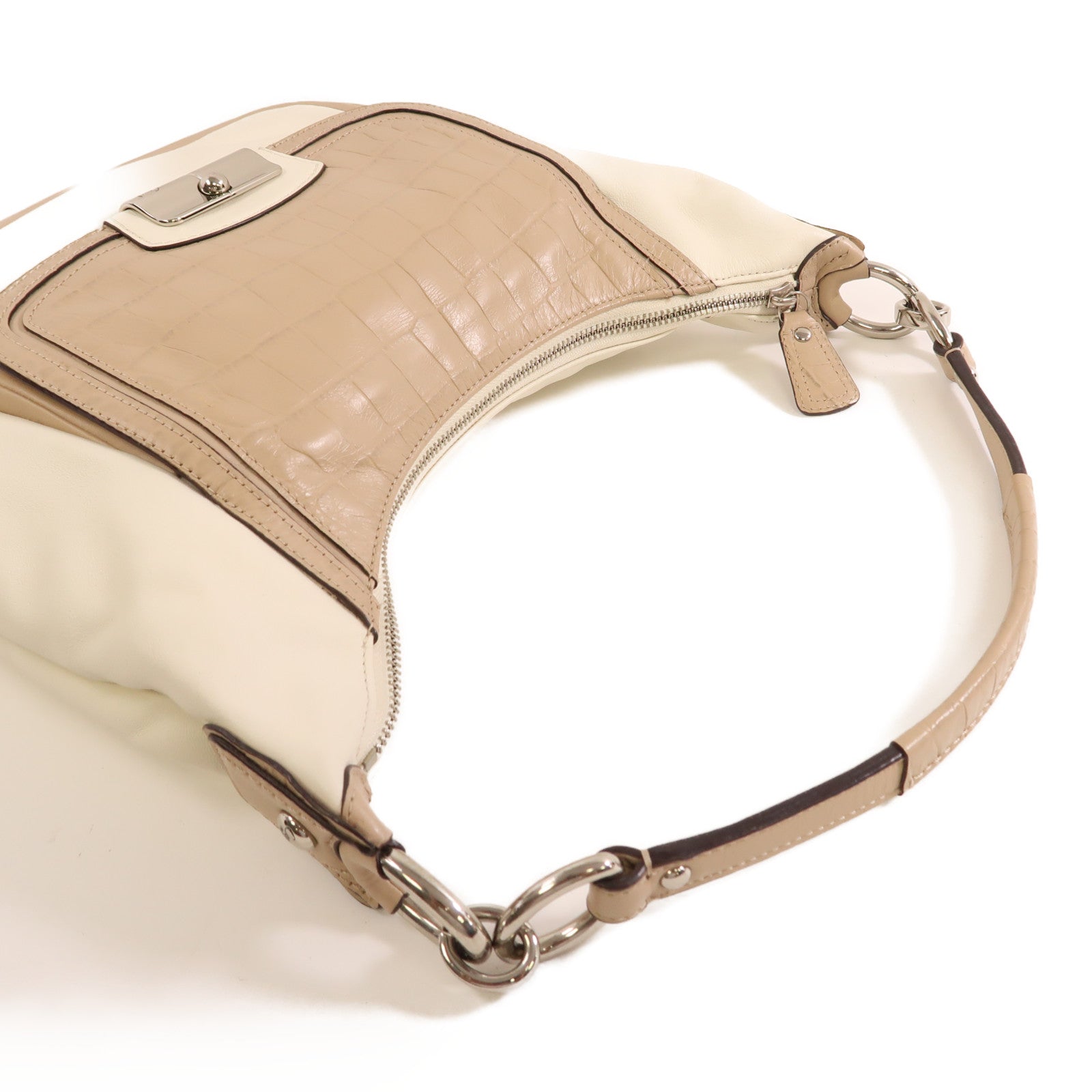 COACH 牛皮皮革Shoulder Bag銀扣肩背袋
