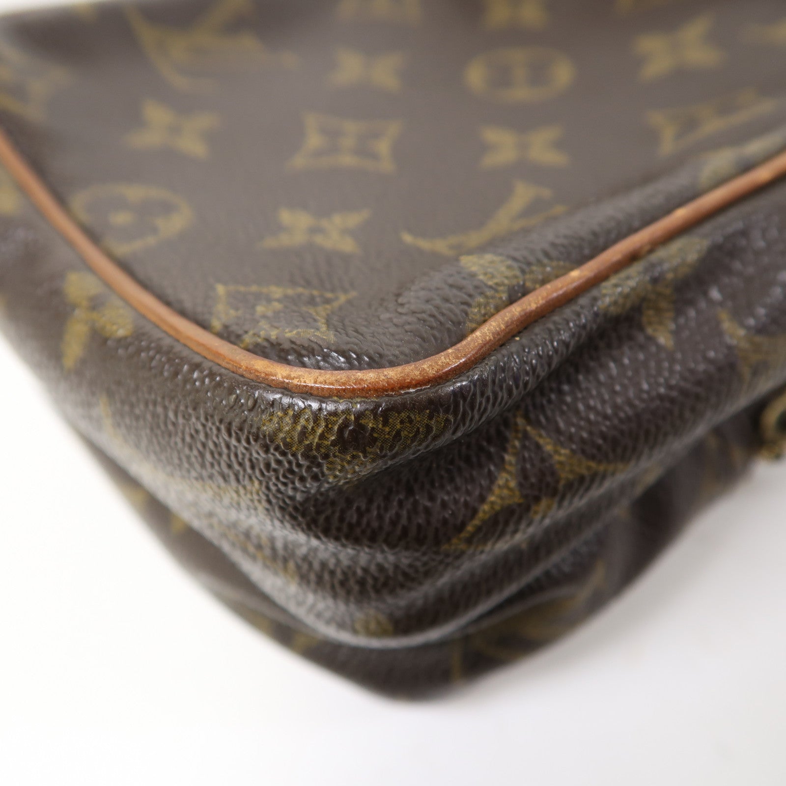 LOUIS VUITTON 【激減優惠】Monogram Amazon金扣肩背袋啡色