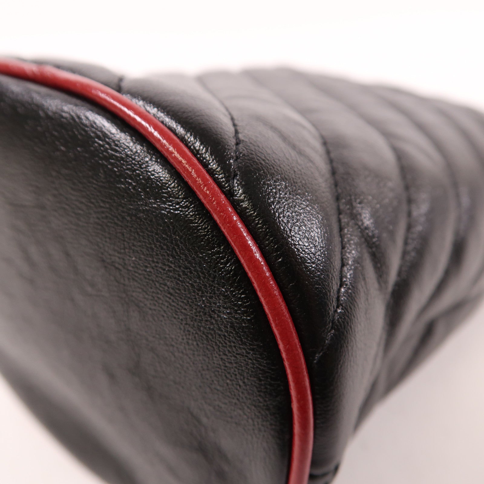 GUCCI GG GHW GG Marmont Bucket Shoulder Bag 573817 Calfskin Leather Black