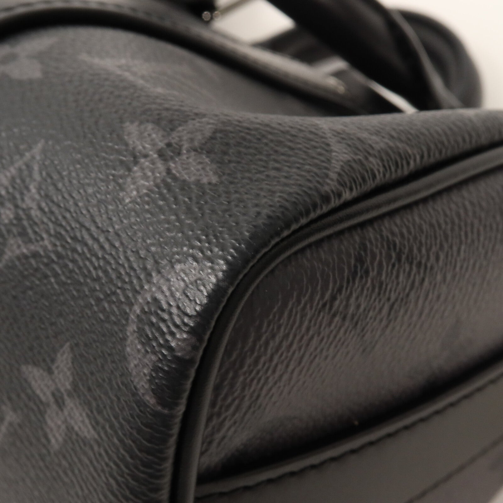 LOUIS VUITTON Monogram Eclipse Keepall Bandouliere 25手挽肩背兩用袋