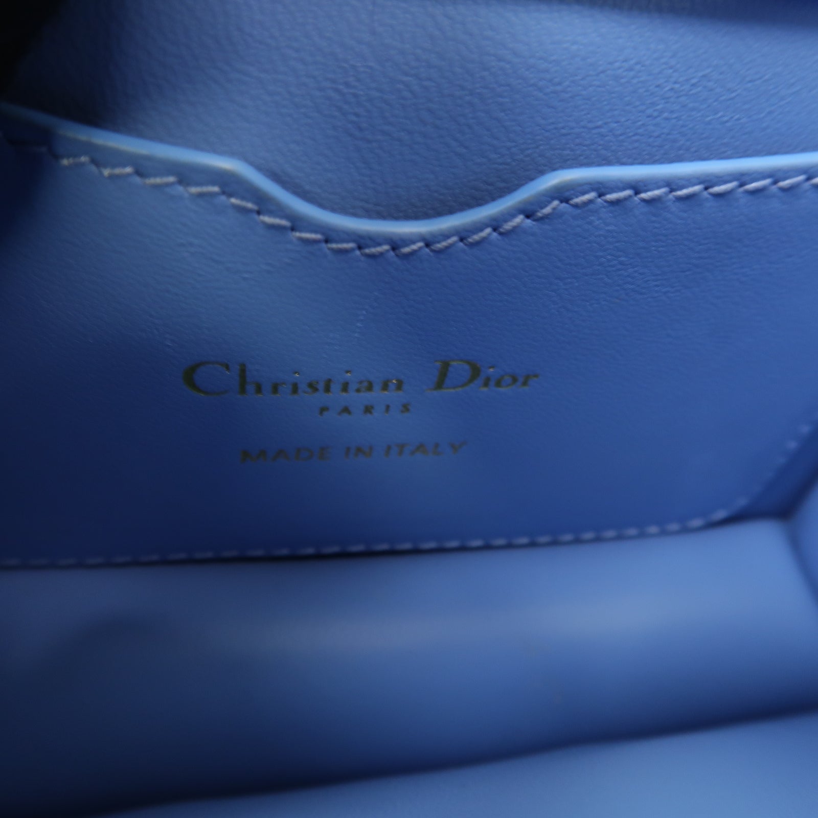 Dior 【激減優惠】牛皮皮革Micro 30 Montaigne金扣肩背袋藍色
