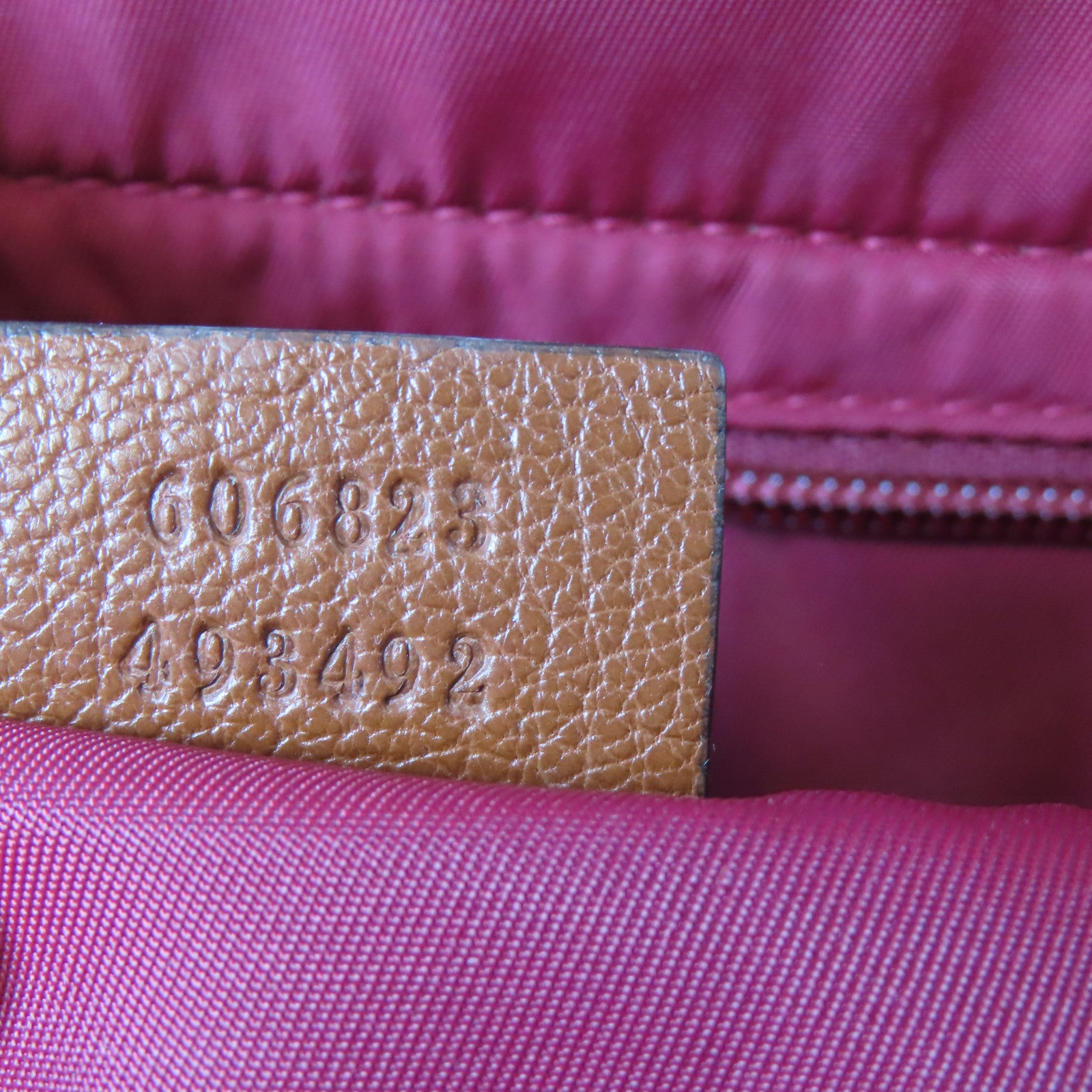 GUCCI 帆布Shoulder Bag銀扣肩背袋啡色