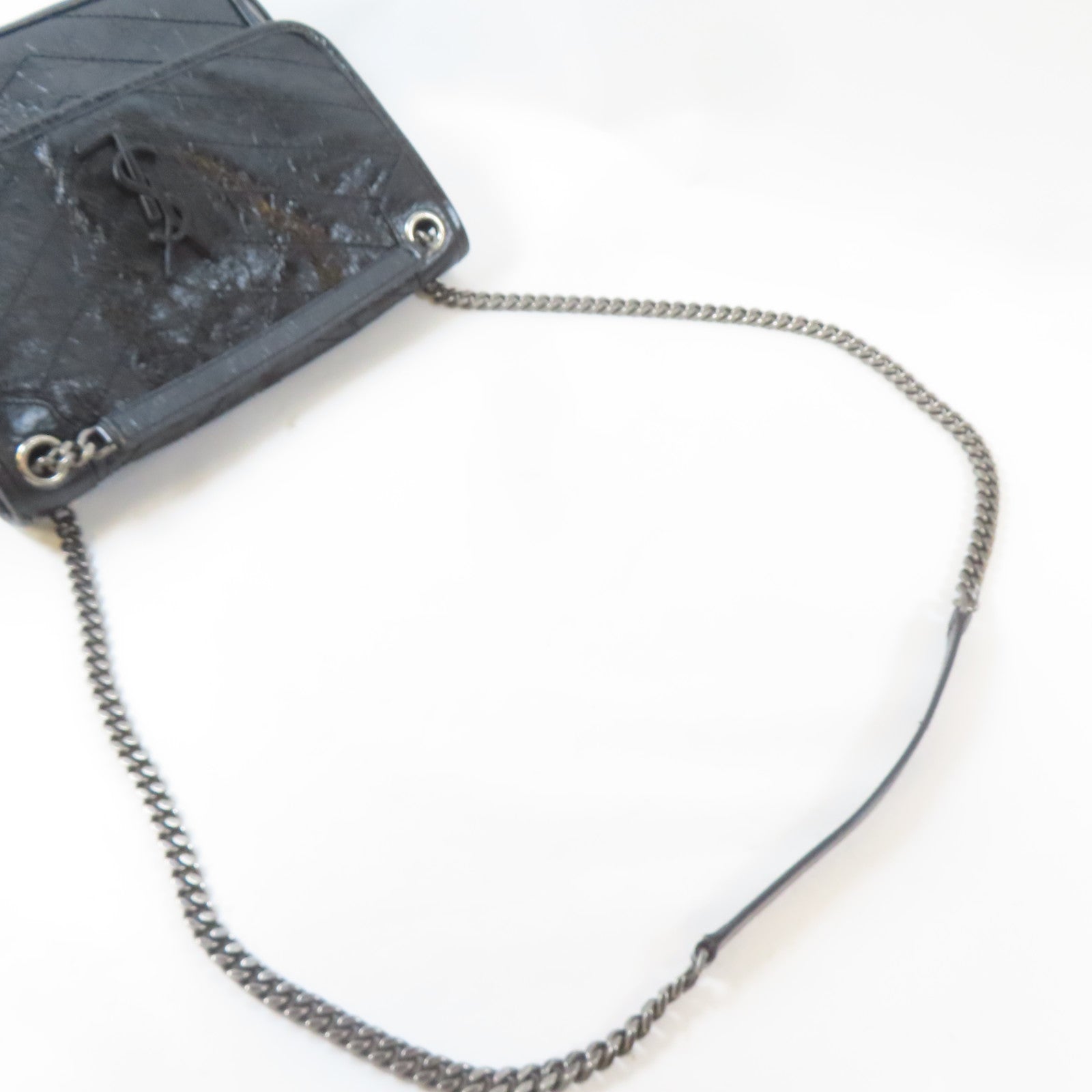 SAINT LAURENT 牛皮皮革Nikki銀扣鏈帶肩背袋黑色