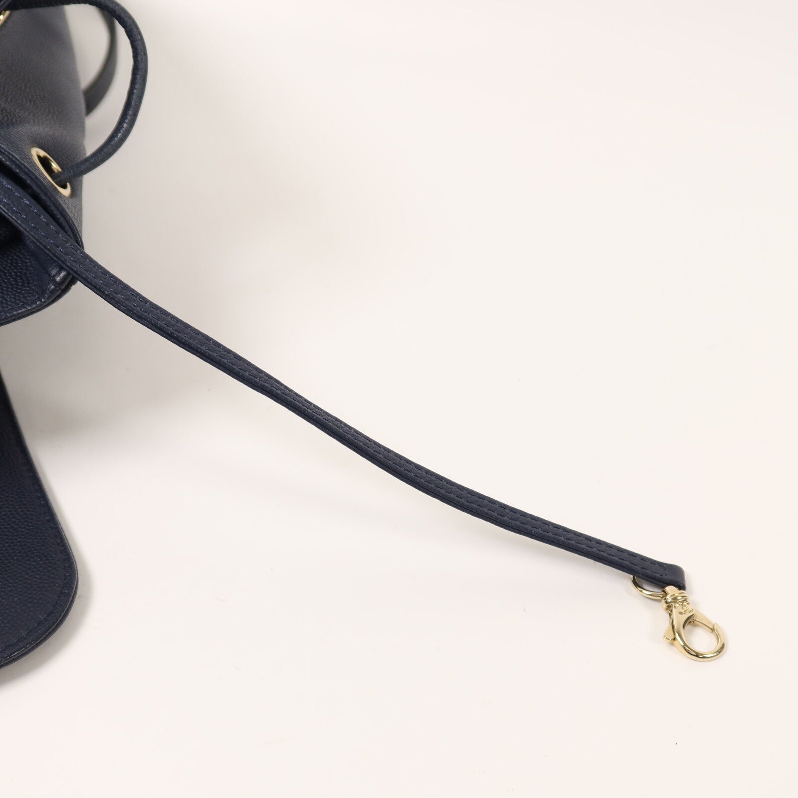CHANEL 牛皮皮革Business Affinity Backpack金扣鏈帶背包