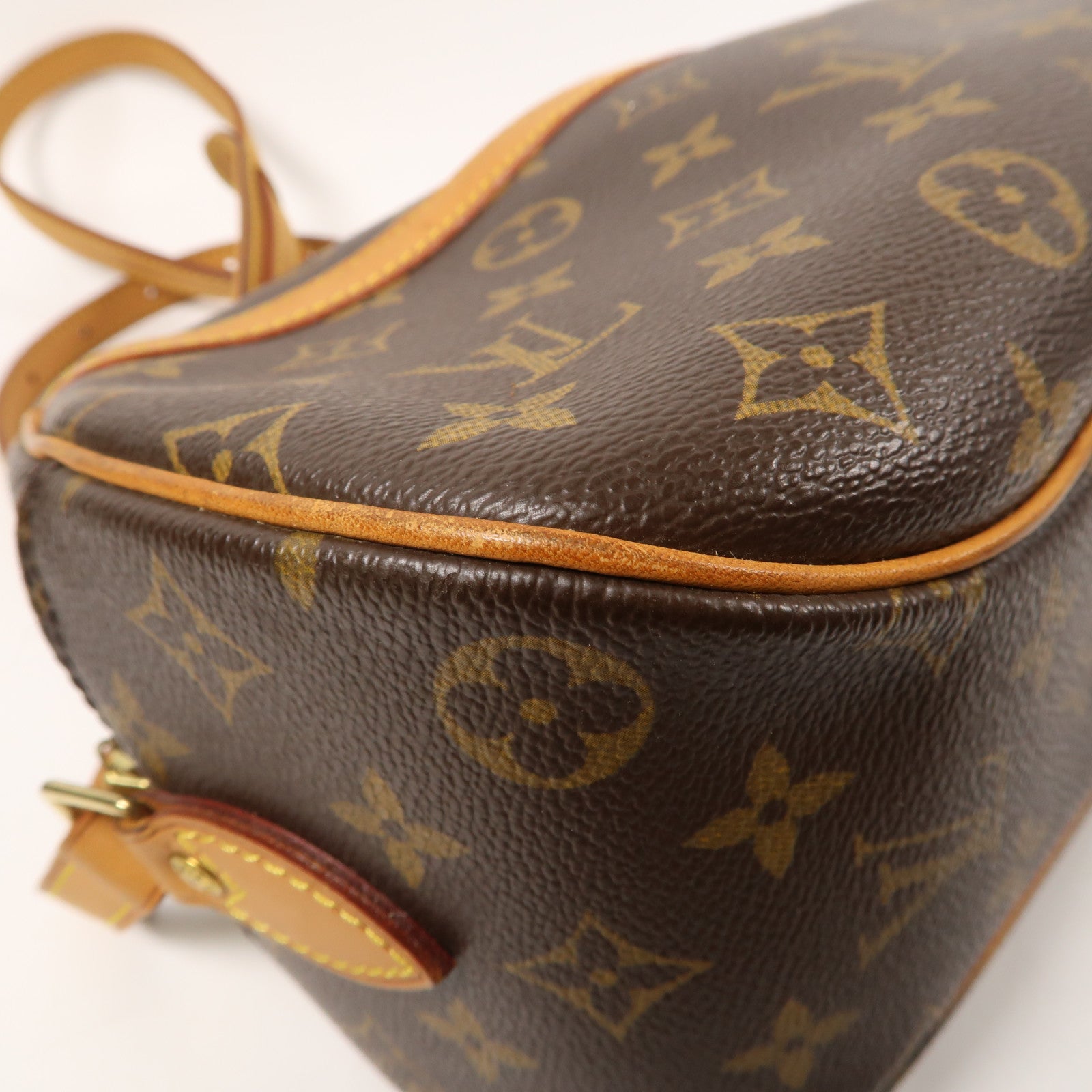 LOUIS VUITTON Monogram Blois Shoulder Bag金扣肩背袋啡色