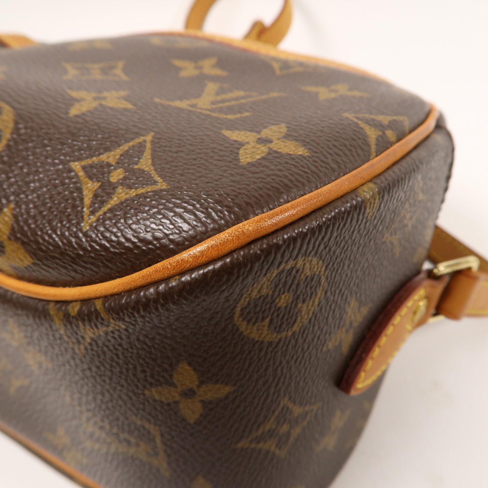 LOUIS VUITTON Monogram Blois Shoulder Bag金扣肩背袋啡色