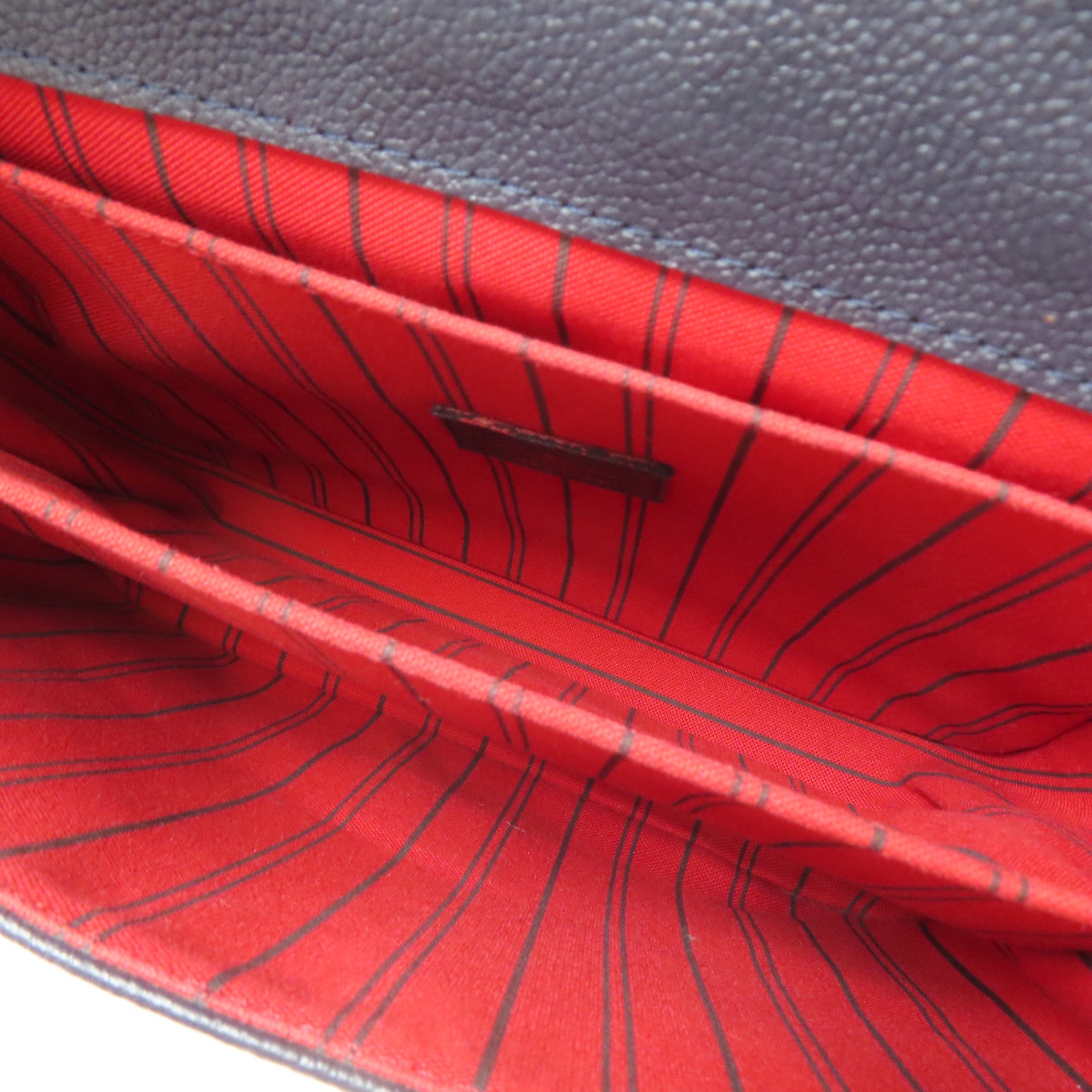 LOUIS VUITTON Monogram Empreinte Metis MM金扣手挽肩背兩用袋深藍色/紅色