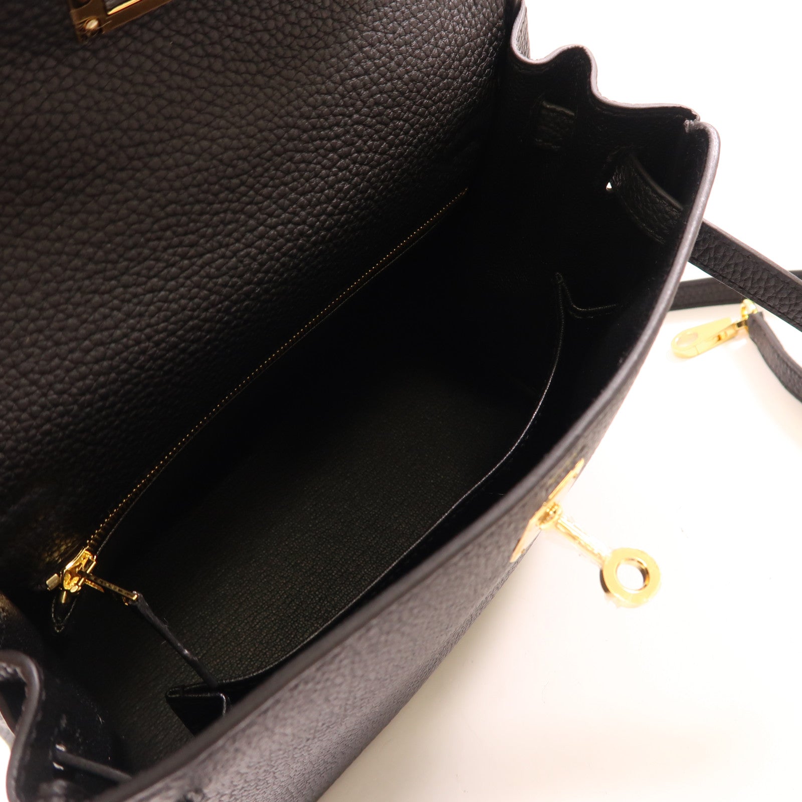 HERMES (PRICE DOWN) GHW Kelly 25 2 Way Bag Togo Leather Black
