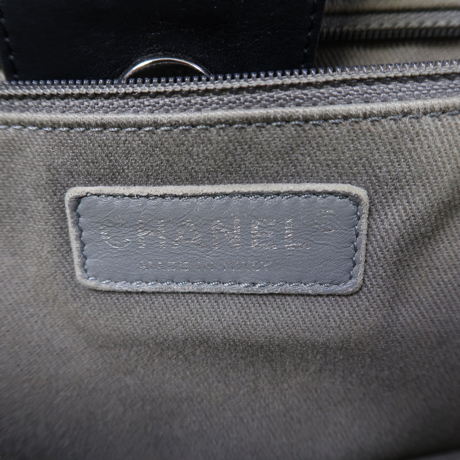 CHANEL 【激減優惠】菱格牛皮皮革Chain Shoulder銀扣鏈帶肩背袋黑色