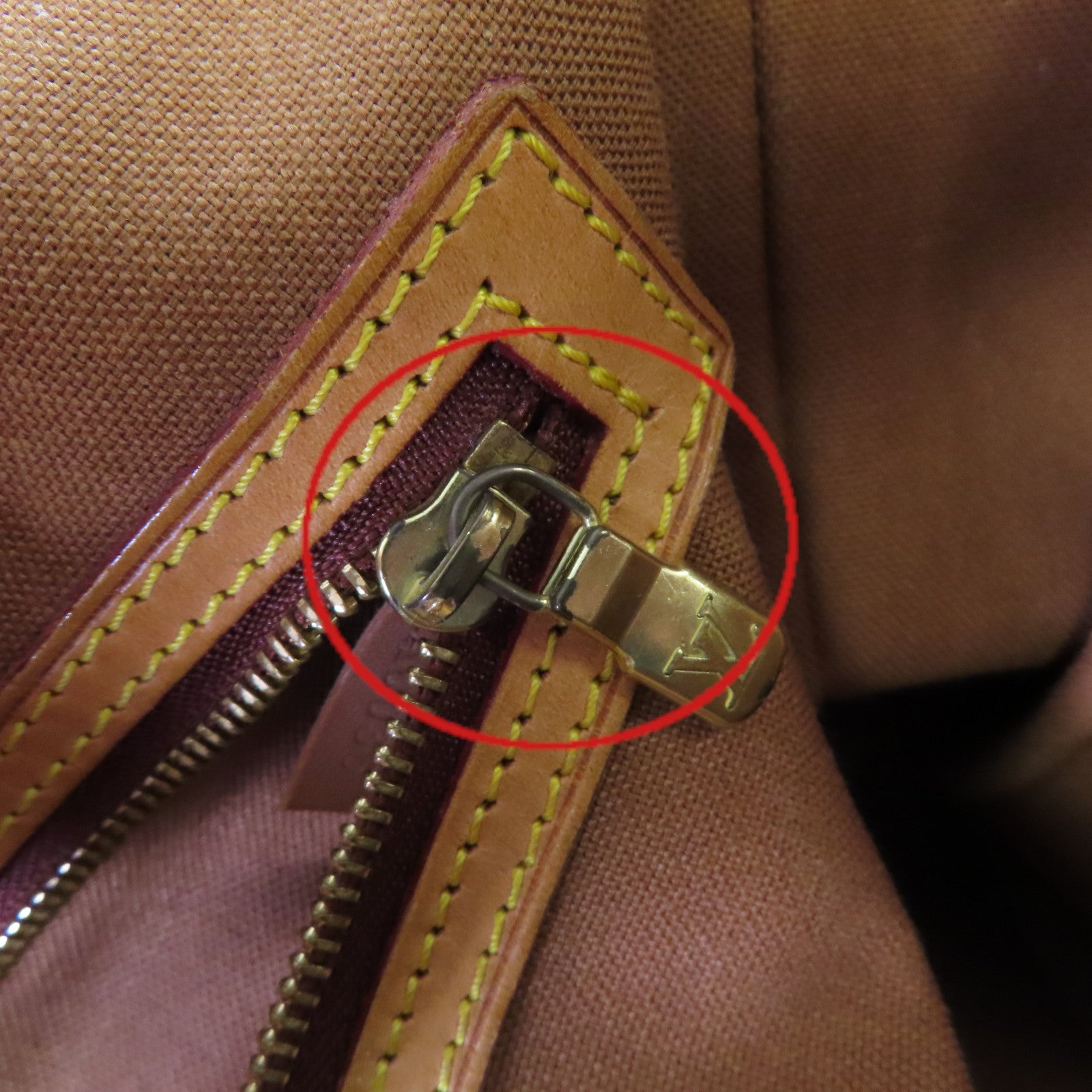 LOUIS VUITTON 【激減優惠】Monogram Abbesses Messenger Bag金扣肩背袋啡色