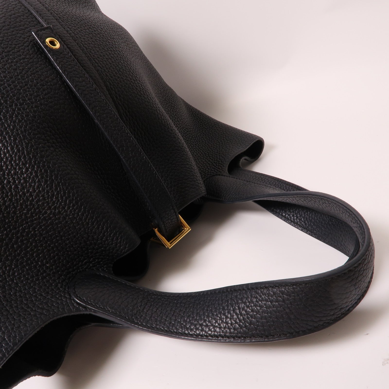 HERMES Clemence皮革Picotin MM金扣手挽袋Noir/黑色