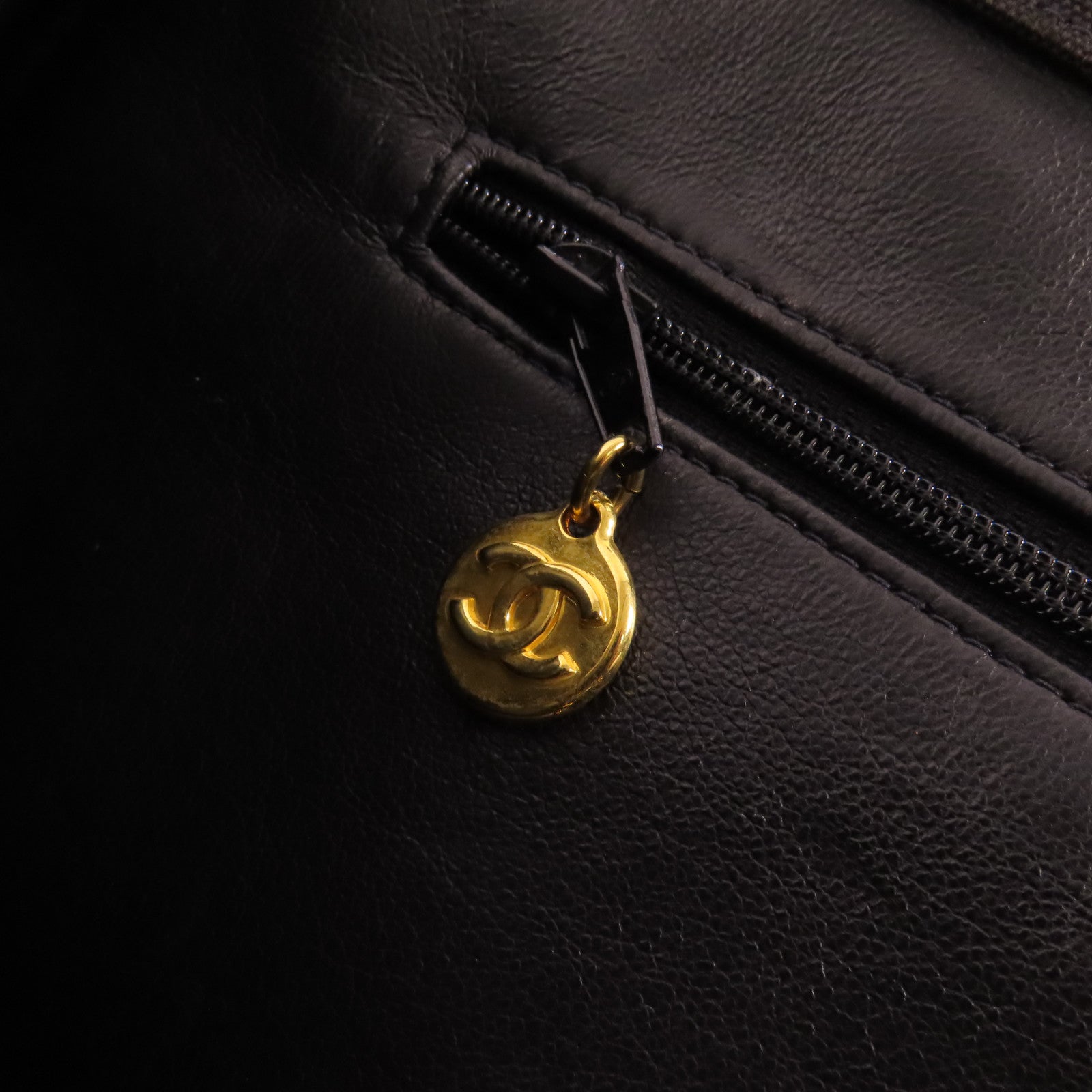 CHANEL 帆布Tote Bag金扣肩背袋