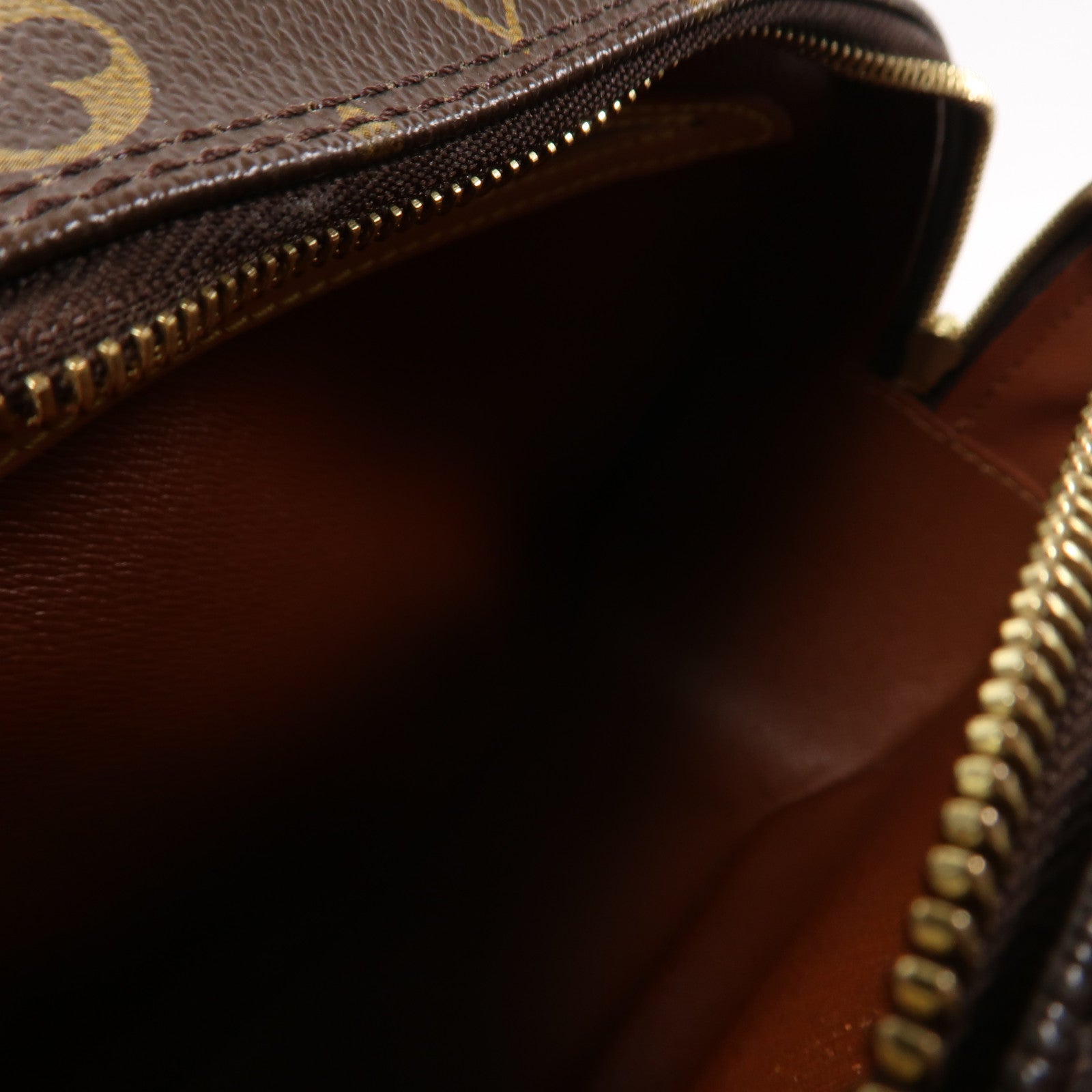 LOUIS VUITTON Monogram Blois Shoulder Bag金扣肩背袋啡色