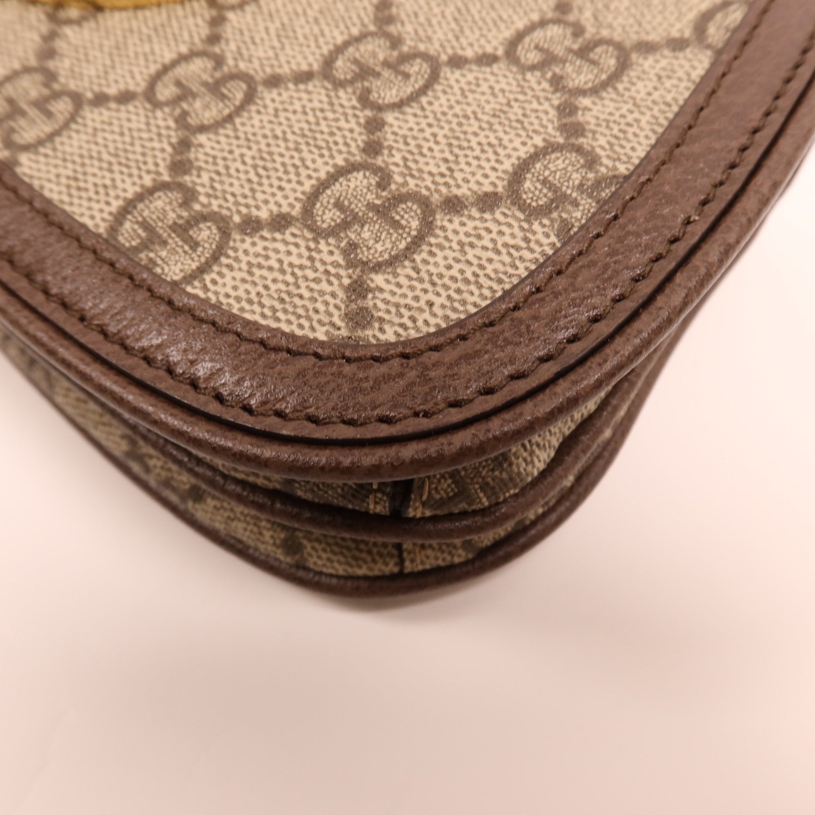 GUCCI 塗層帆布Blondie GG Belt Bag金扣腰包