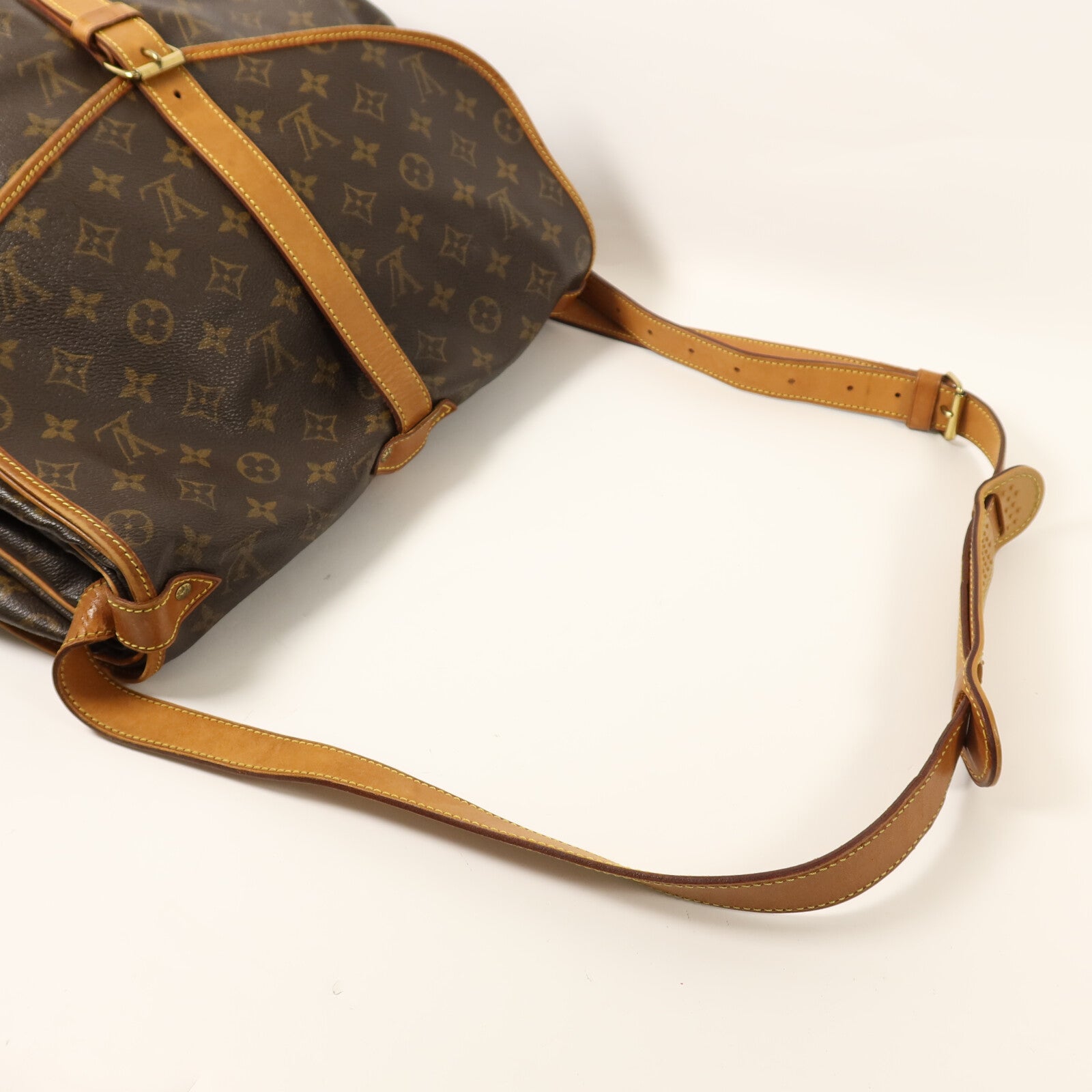 LOUIS VUITTON Monogram Saumur 35金扣肩背袋