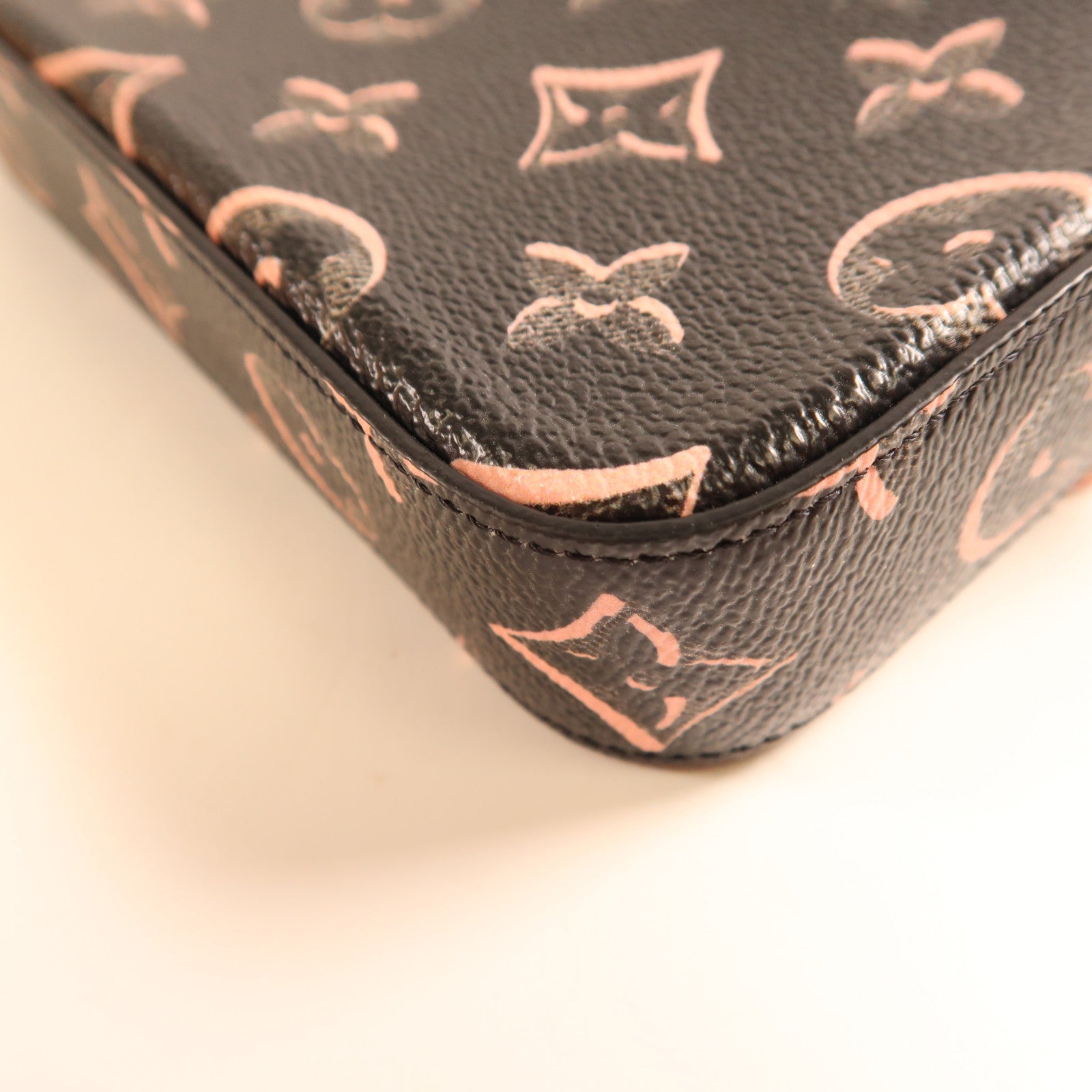 LOUIS VUITTON LV GHW Felicie Strap & Go Shoulder Bag M81471 Monogram Black/Pink