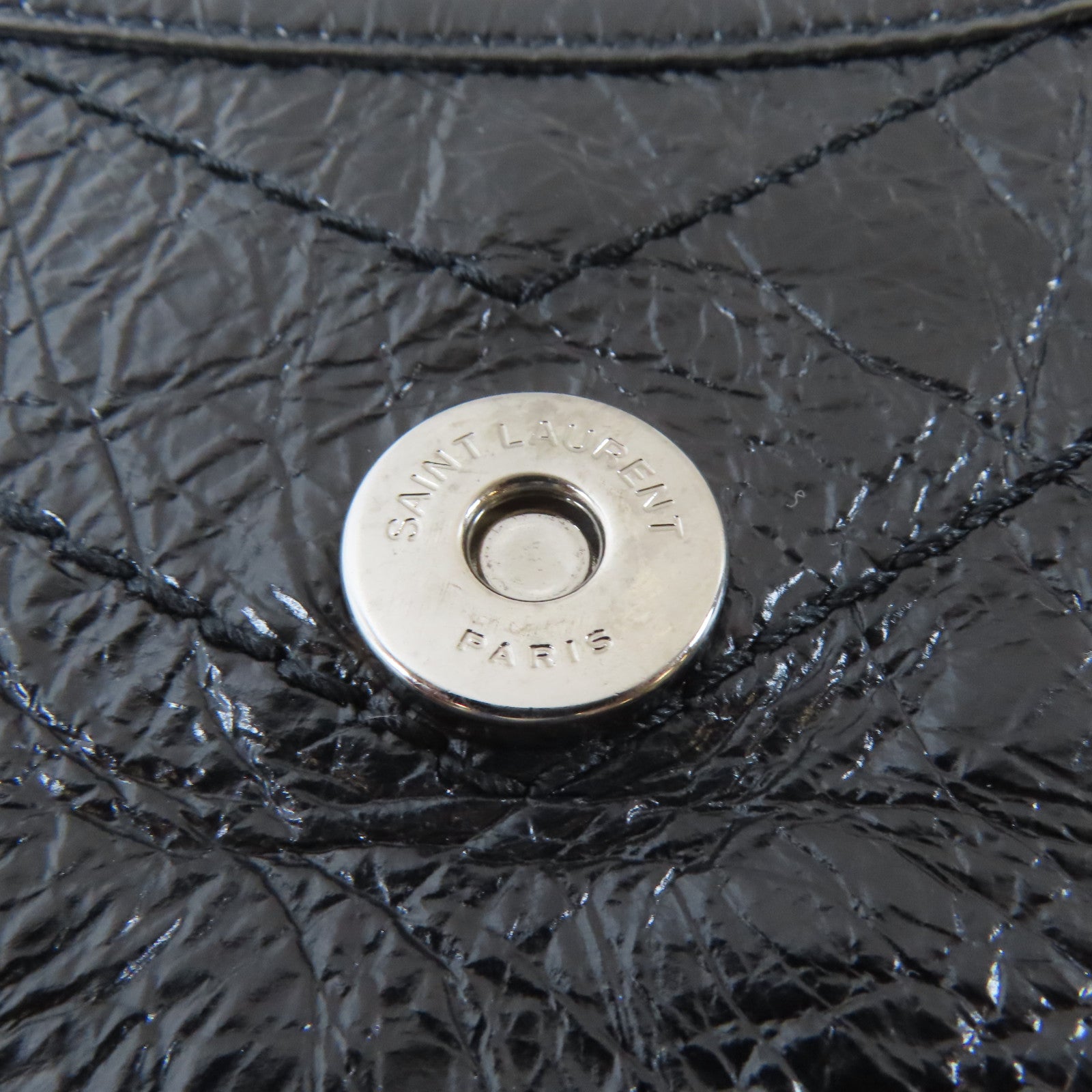 SAINT LAURENT 牛皮皮革Nikki銀扣鏈帶肩背袋黑色