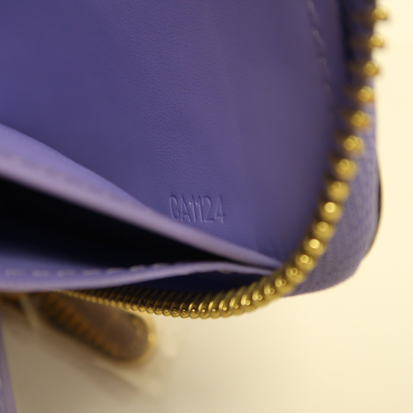 LOUIS VUITTON 【激減優惠】Vernis Zipper Long Wallet金扣長錢包淡紫色