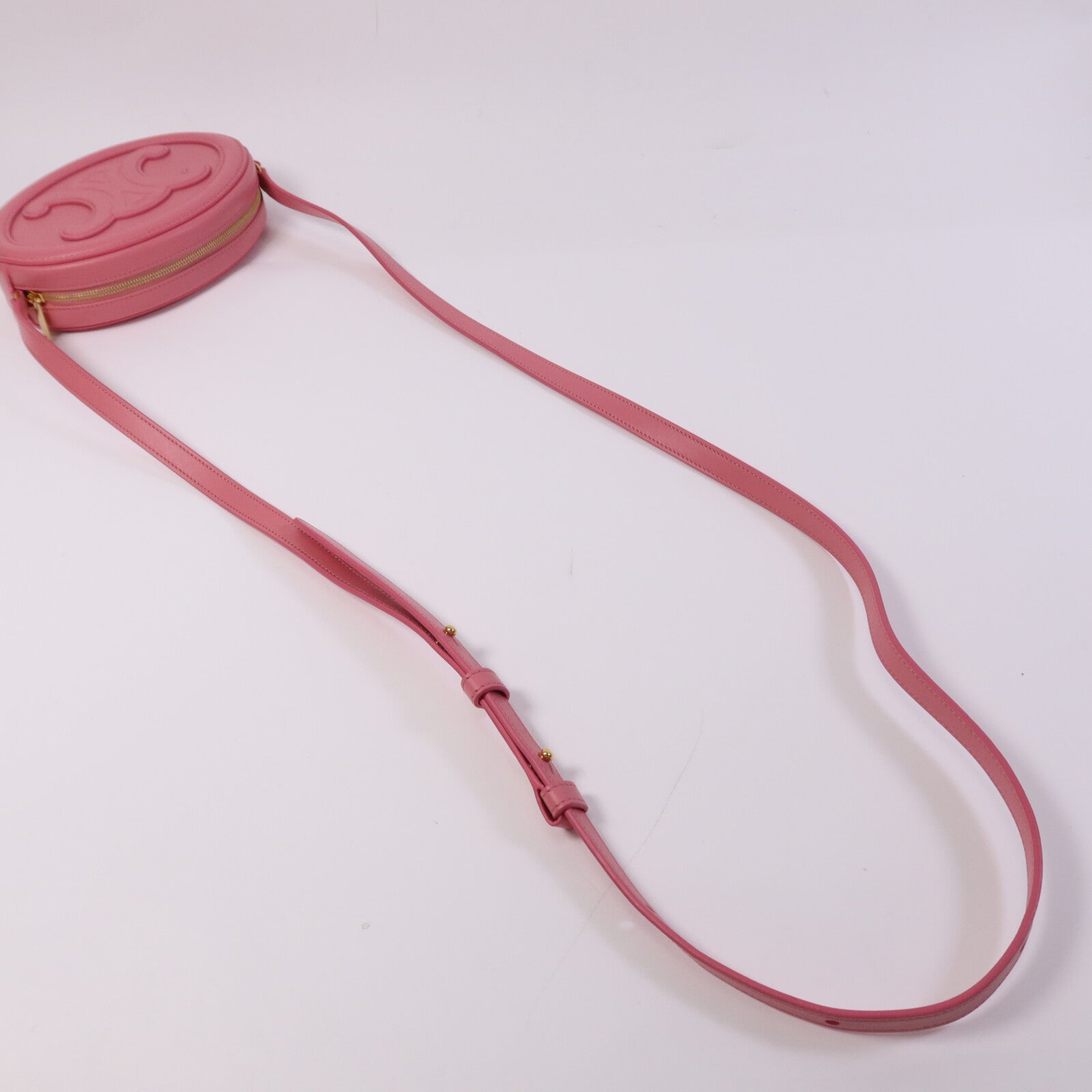 CELINE 牛皮皮革Cuir Triomphe金扣肩背袋