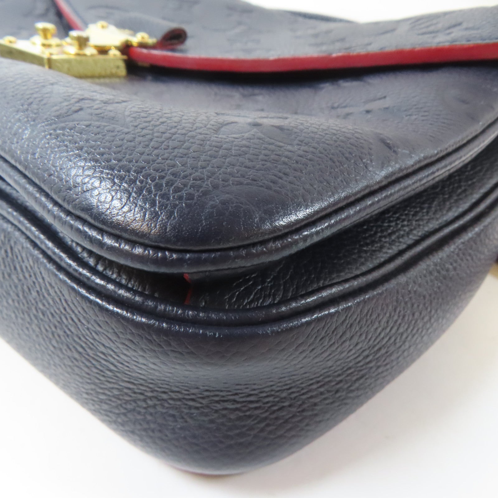 LOUIS VUITTON Monogram Empreinte Metis MM金扣手挽肩背兩用袋深藍色/紅色