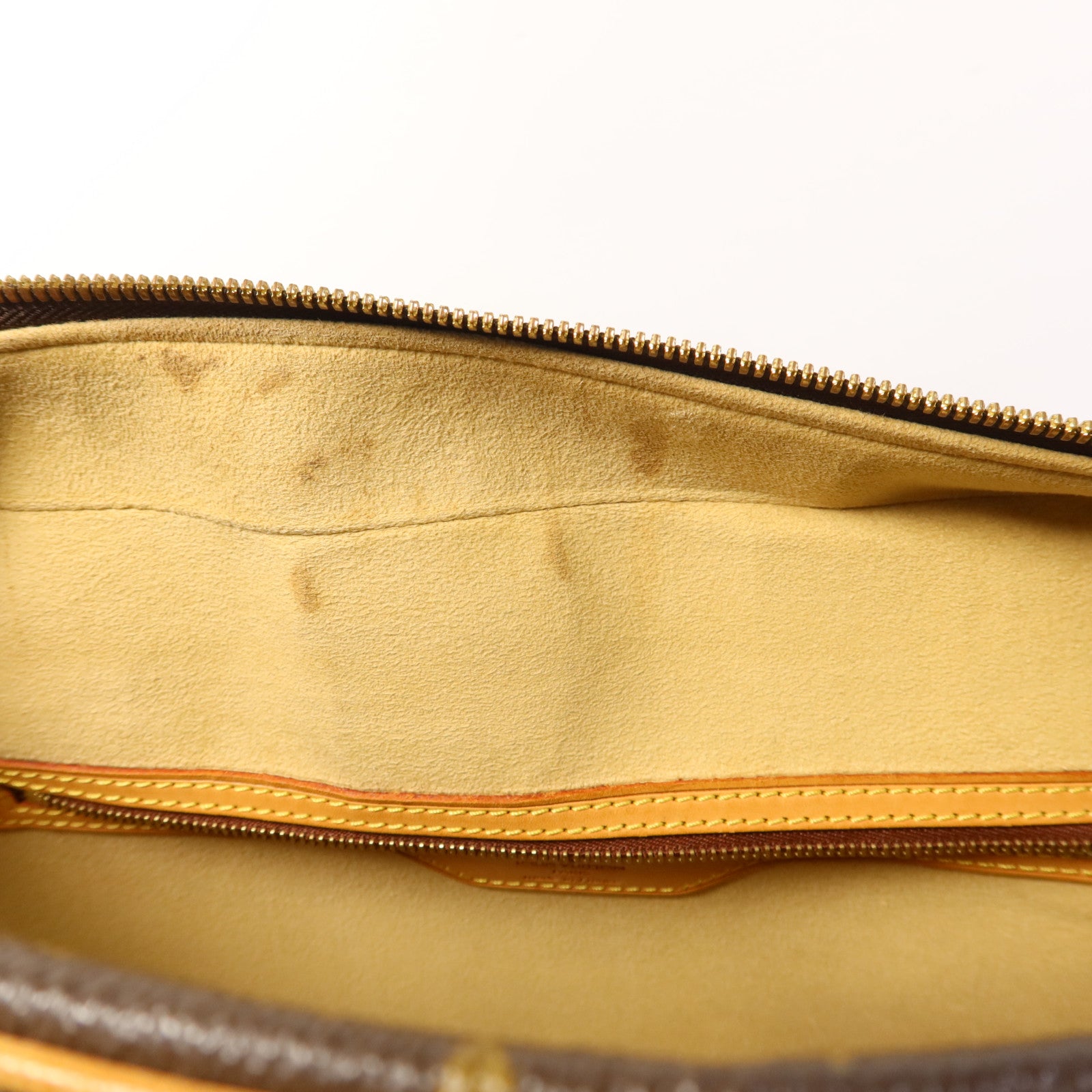 LOUIS VUITTON Monogram Cite GM金扣肩背袋