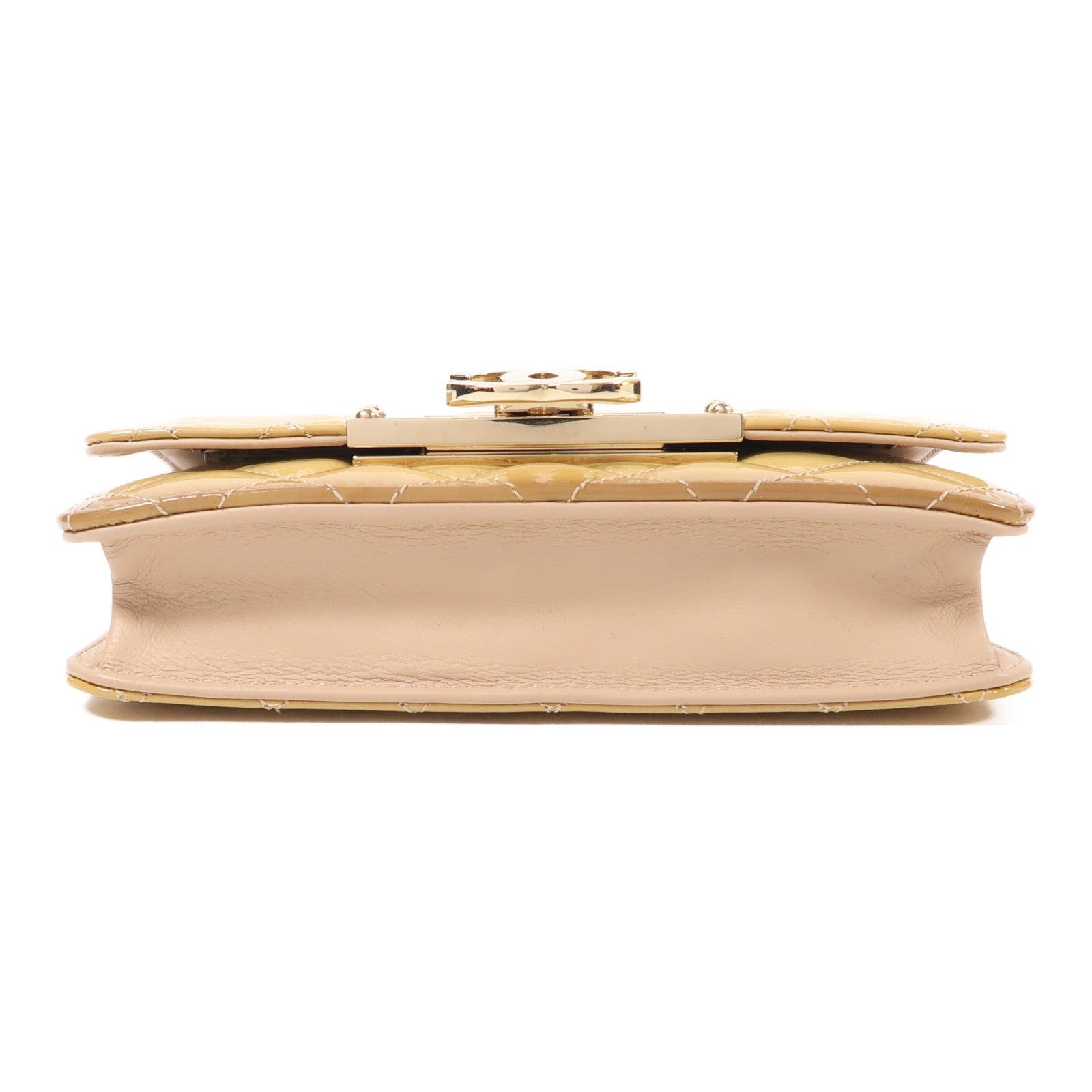 CHANEL 漆皮皮革Wallet On Chain金扣肩背袋