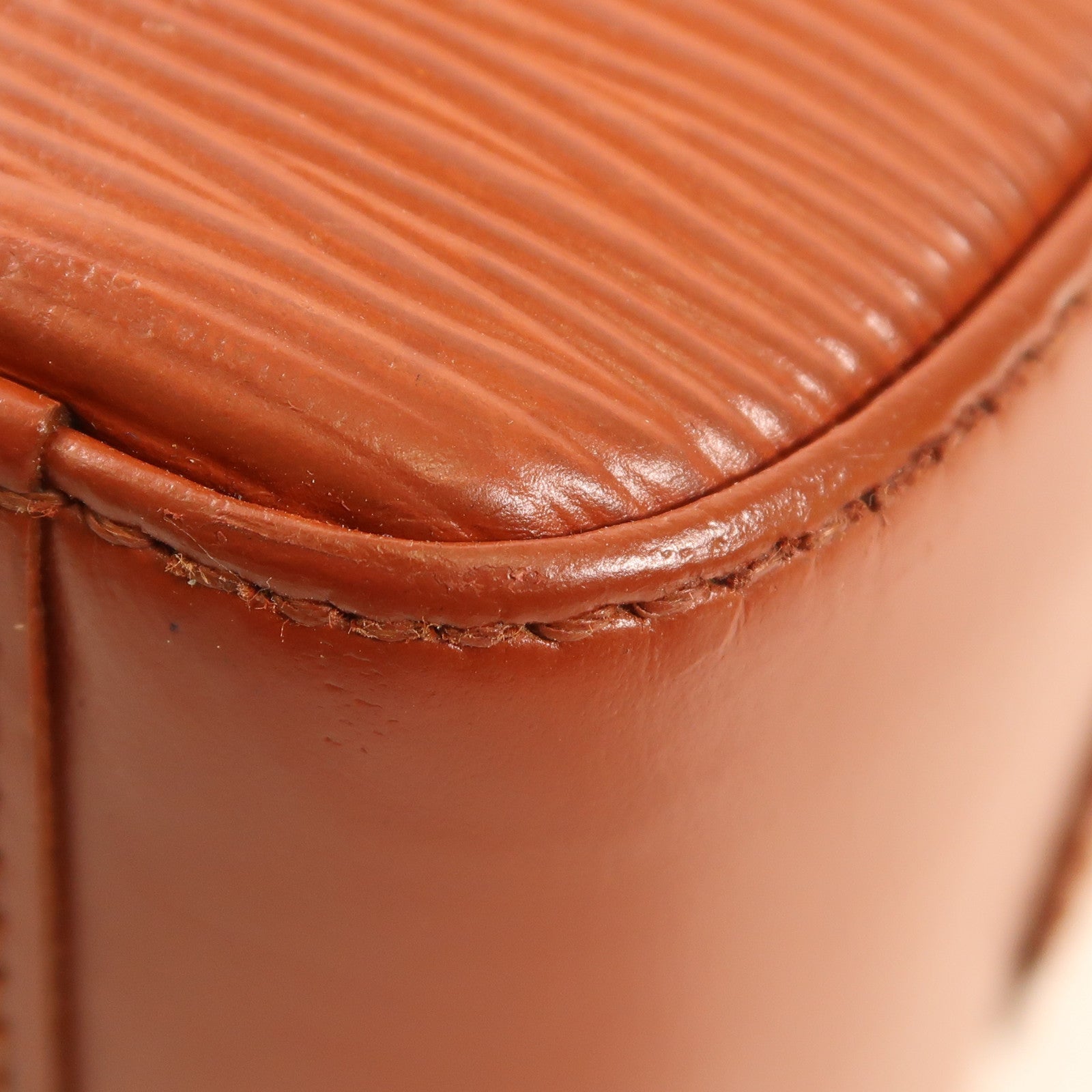 LOUIS VUITTON Epi Sablon金扣手挽袋