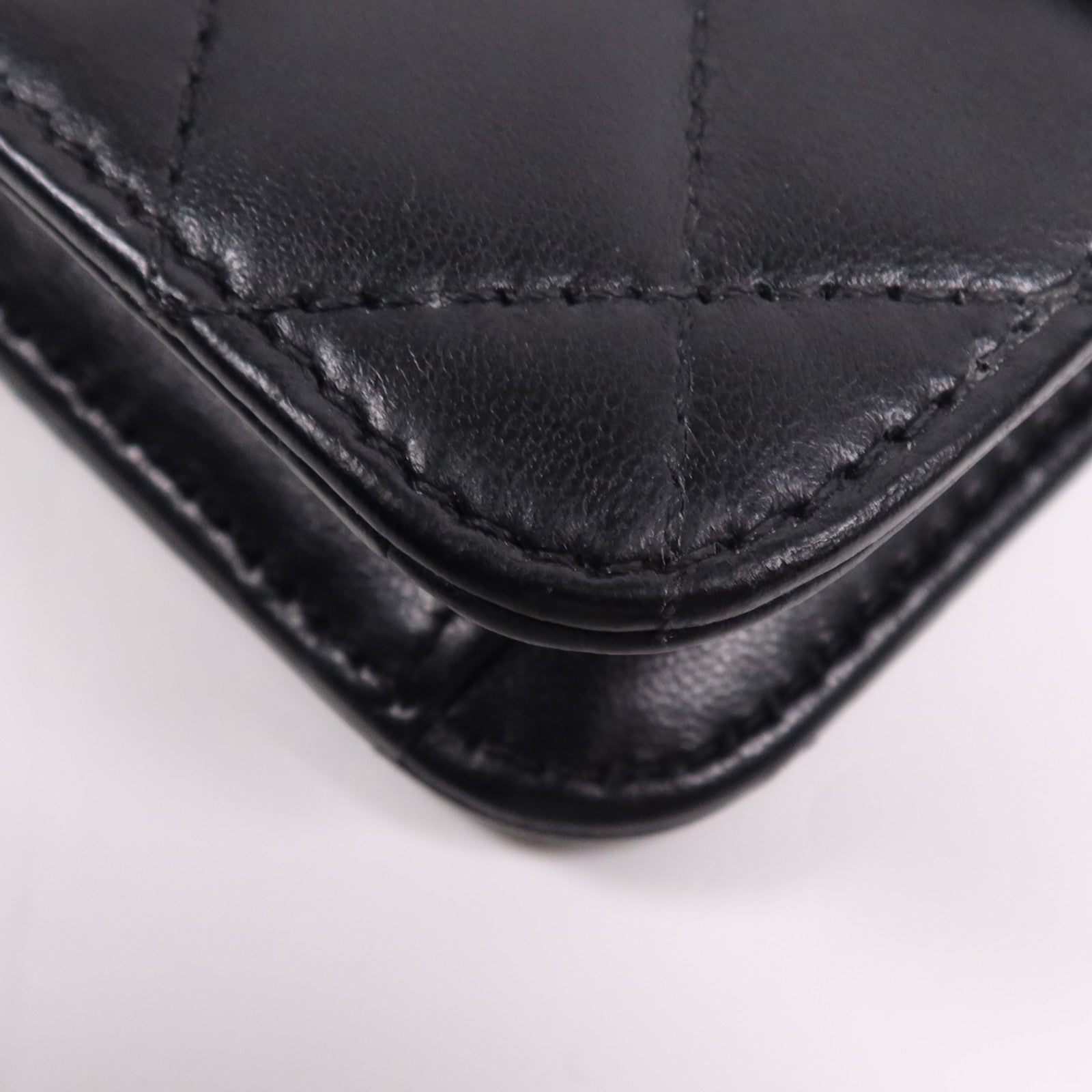 CHANEL 牛皮皮革Chain Shoulder Bag金扣鏈帶肩背袋