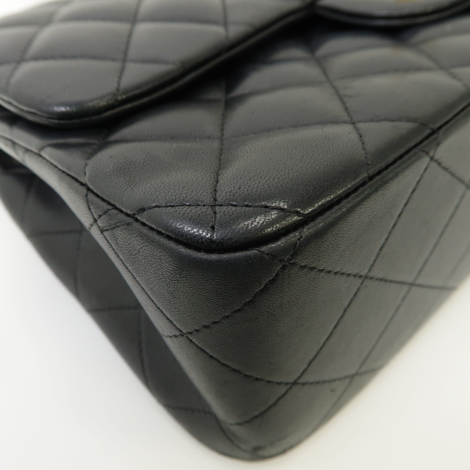 CHANEL 【激減優惠】菱格羊皮皮革Classic Jumbo金扣鏈帶肩背袋黒色