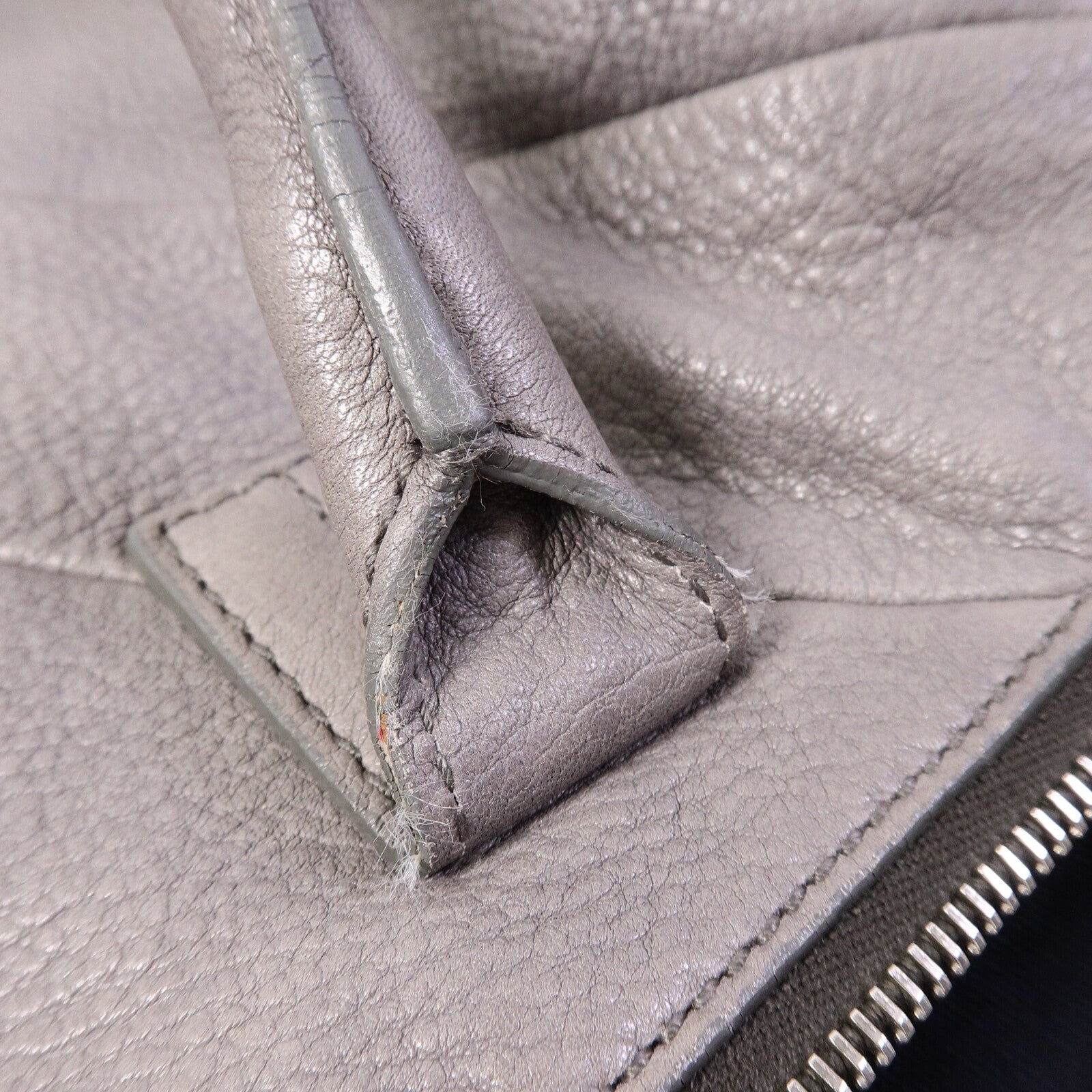 YVES SAINT LAURENT 牛皮皮革Hand Bag手挽袋