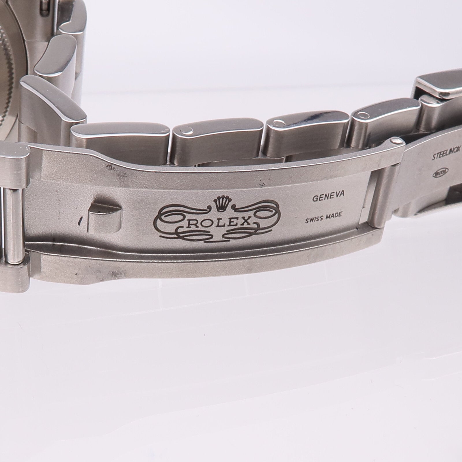 ROLEX Oyster Perpetual 116000