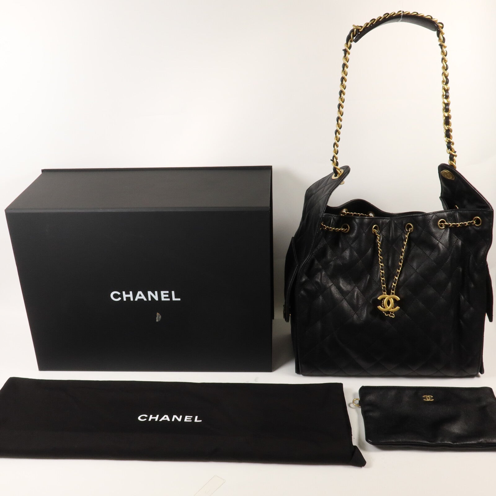 CHANEL 牛皮皮革Chanel 25 Medium鏈帶肩背袋