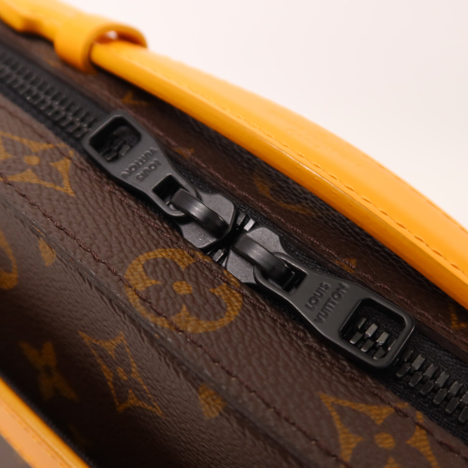 LOUIS VUITTON Monogram Macassar Handle Soft Trunk手挽肩背兩用袋