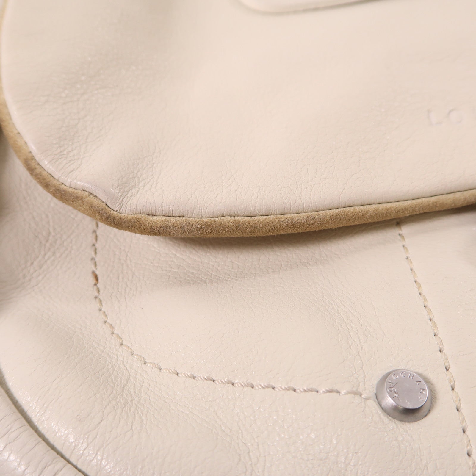 Longchamp 羊皮皮革Crossbody銀扣肩背袋白色
