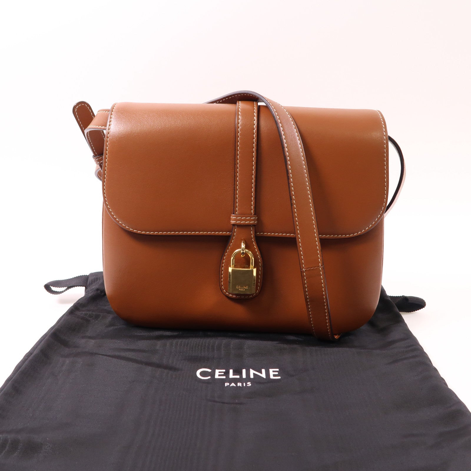 CELINE 牛皮皮革Medium Tabou金扣肩背袋啡色
