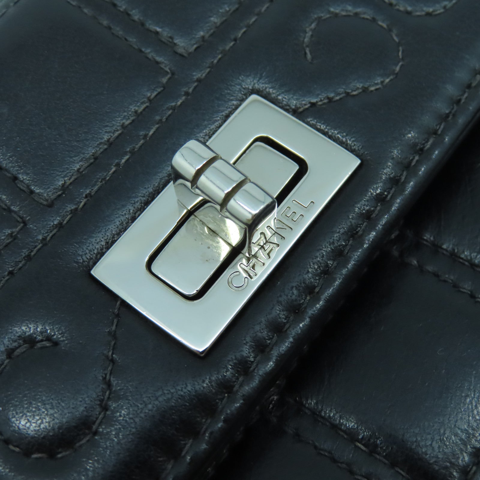 CHANEL 【清倉大減價】牛皮皮革Chain Shoulder Bag銀扣鏈帶肩背袋黑色