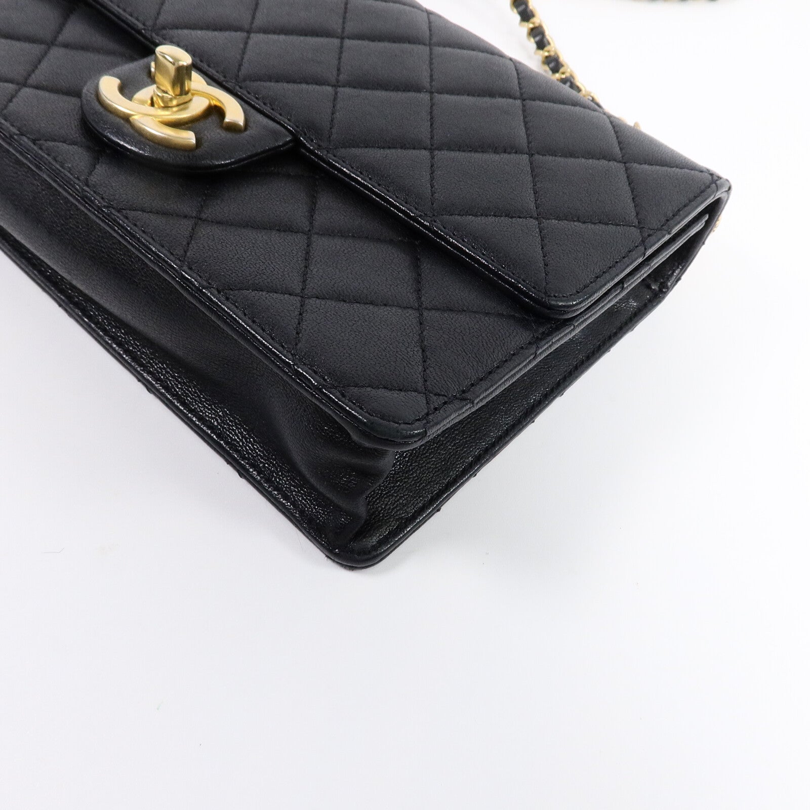CHANEL 牛皮皮革Pearl Flap Bag鏈帶肩背袋
