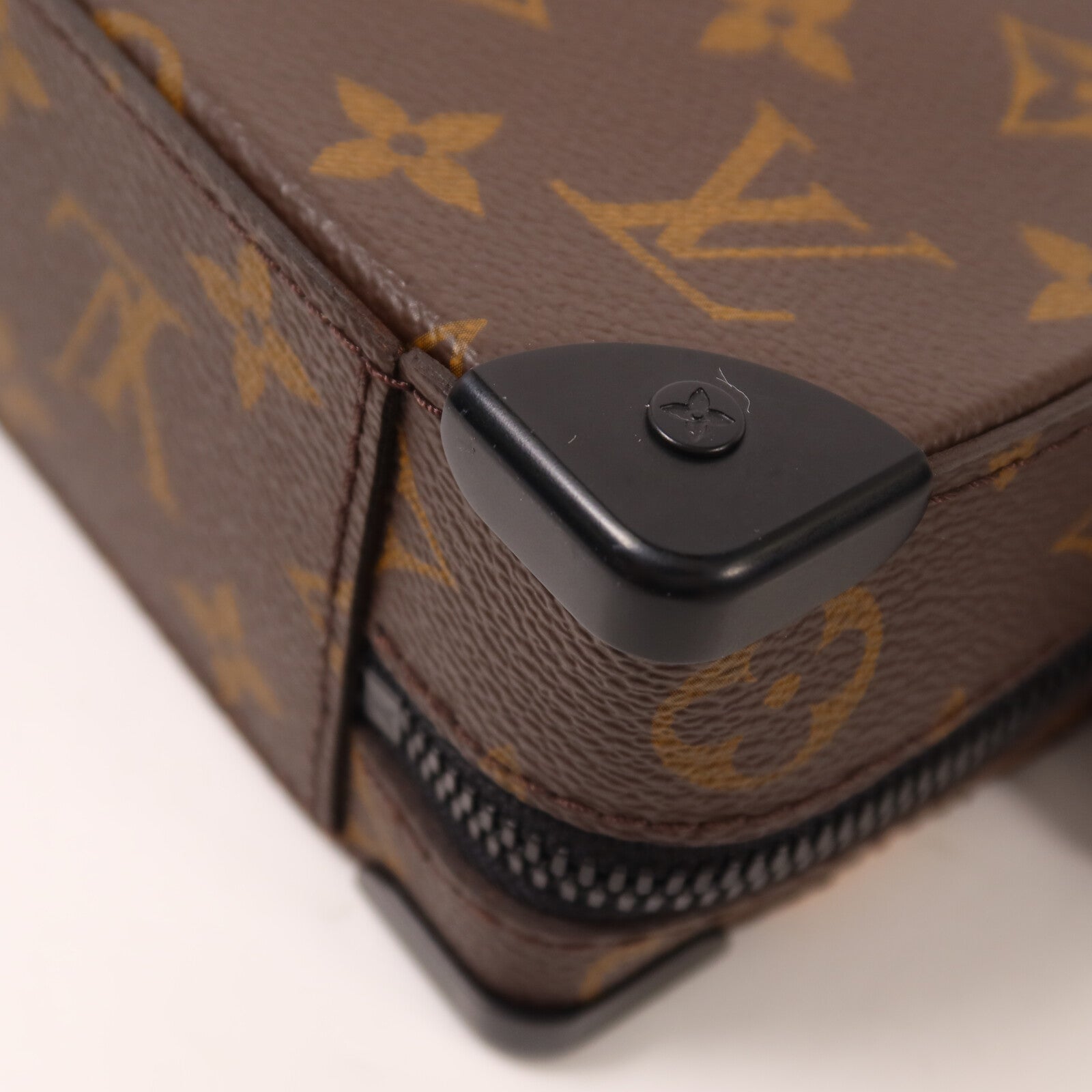 LOUIS VUITTON Monogram Macassar Handle Soft Trunk手挽肩背兩用袋