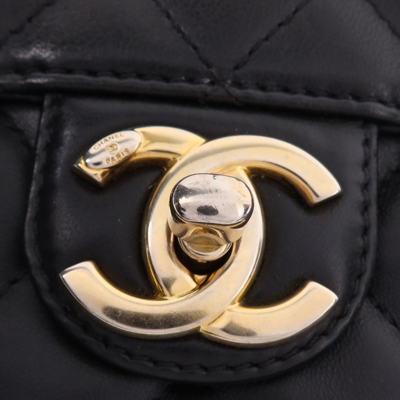 CHANEL 牛皮皮革Chain Shoulder Bag金扣鏈帶肩背袋