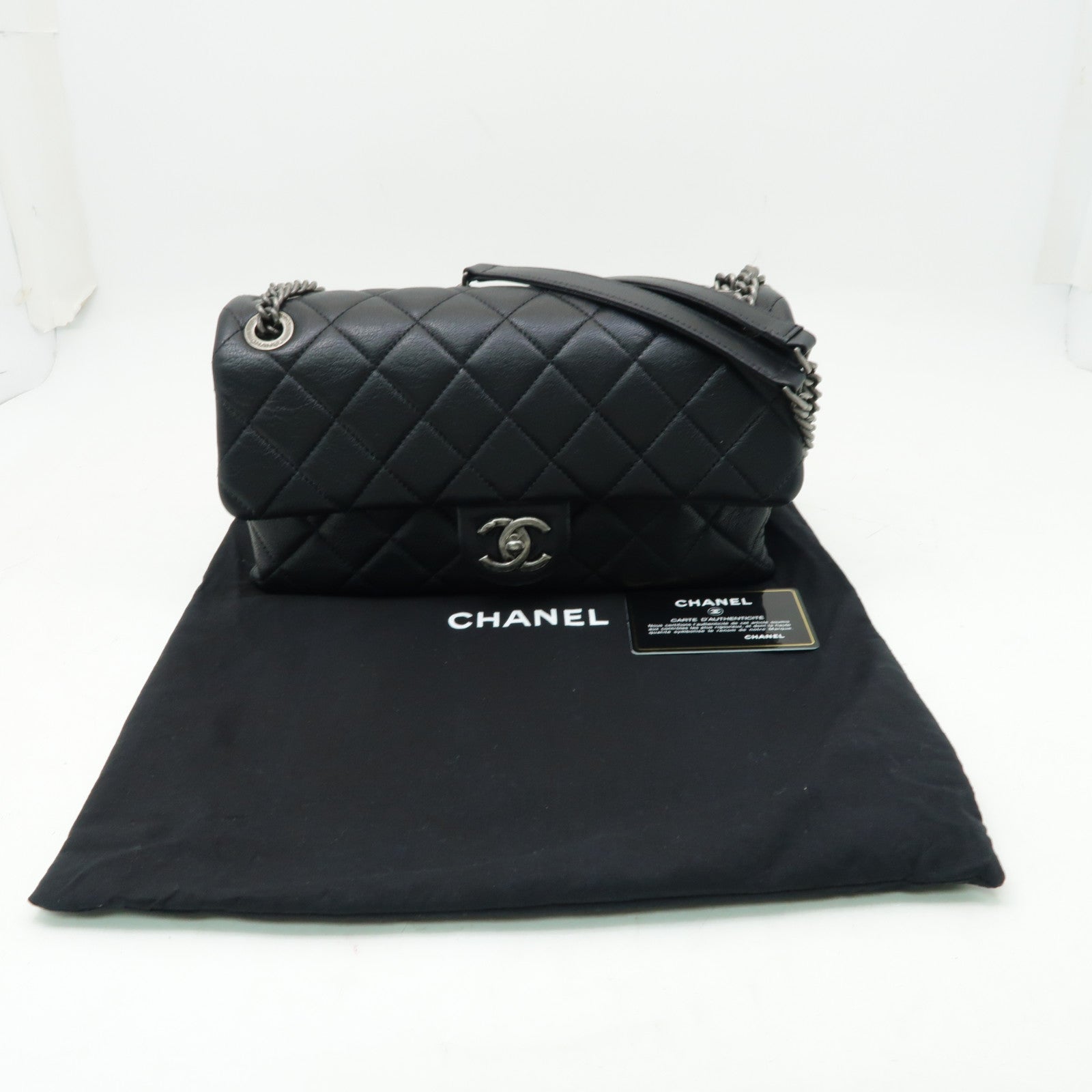 CHANEL 【激減優惠】菱格牛皮皮革Chain Shoulder銀扣鏈帶肩背袋黑色