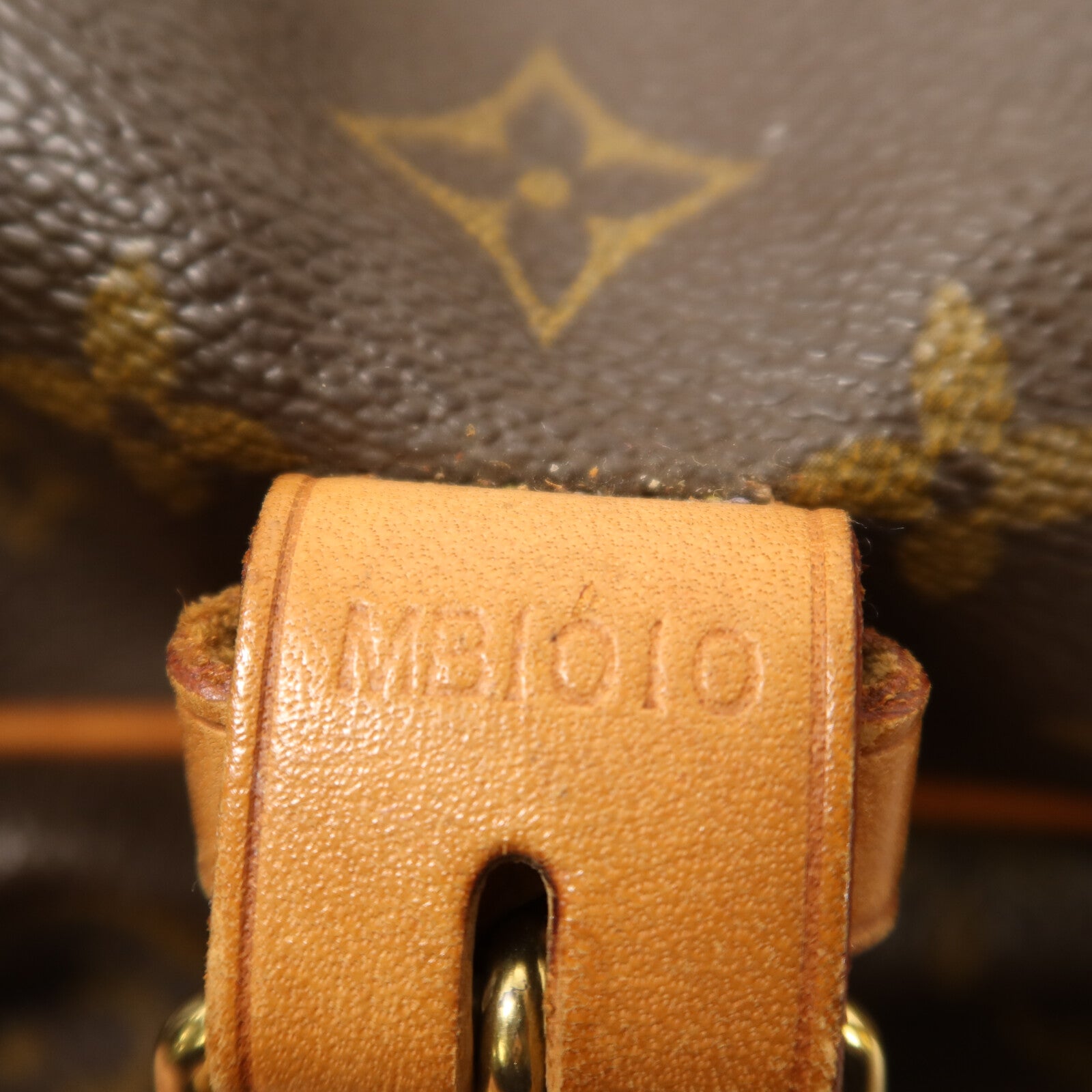 LOUIS VUITTON Monogram Saumur 35金扣肩背袋