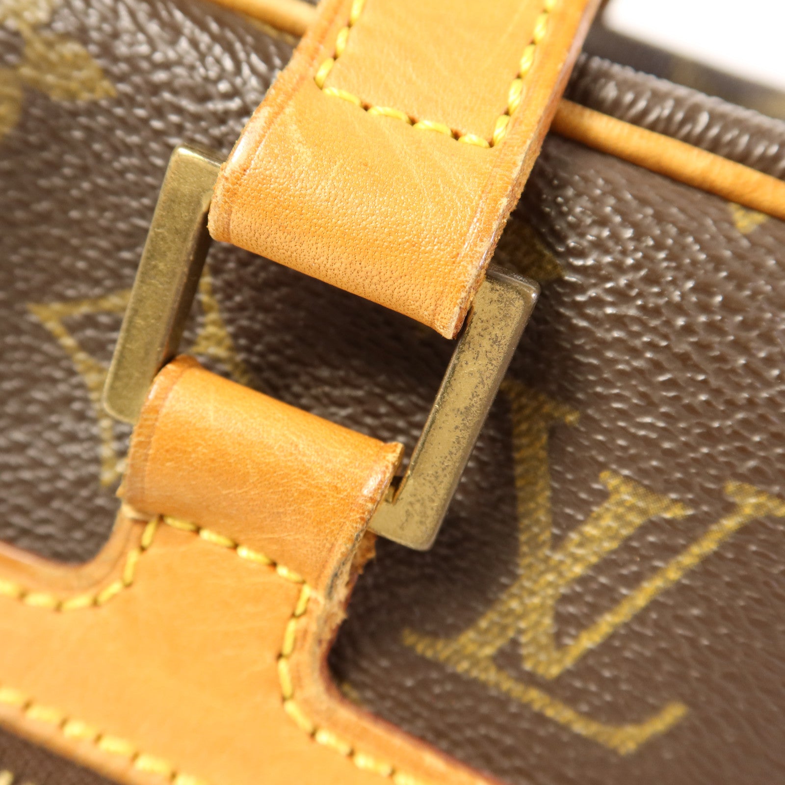 LOUIS VUITTON Monogram Cite GM金扣肩背袋