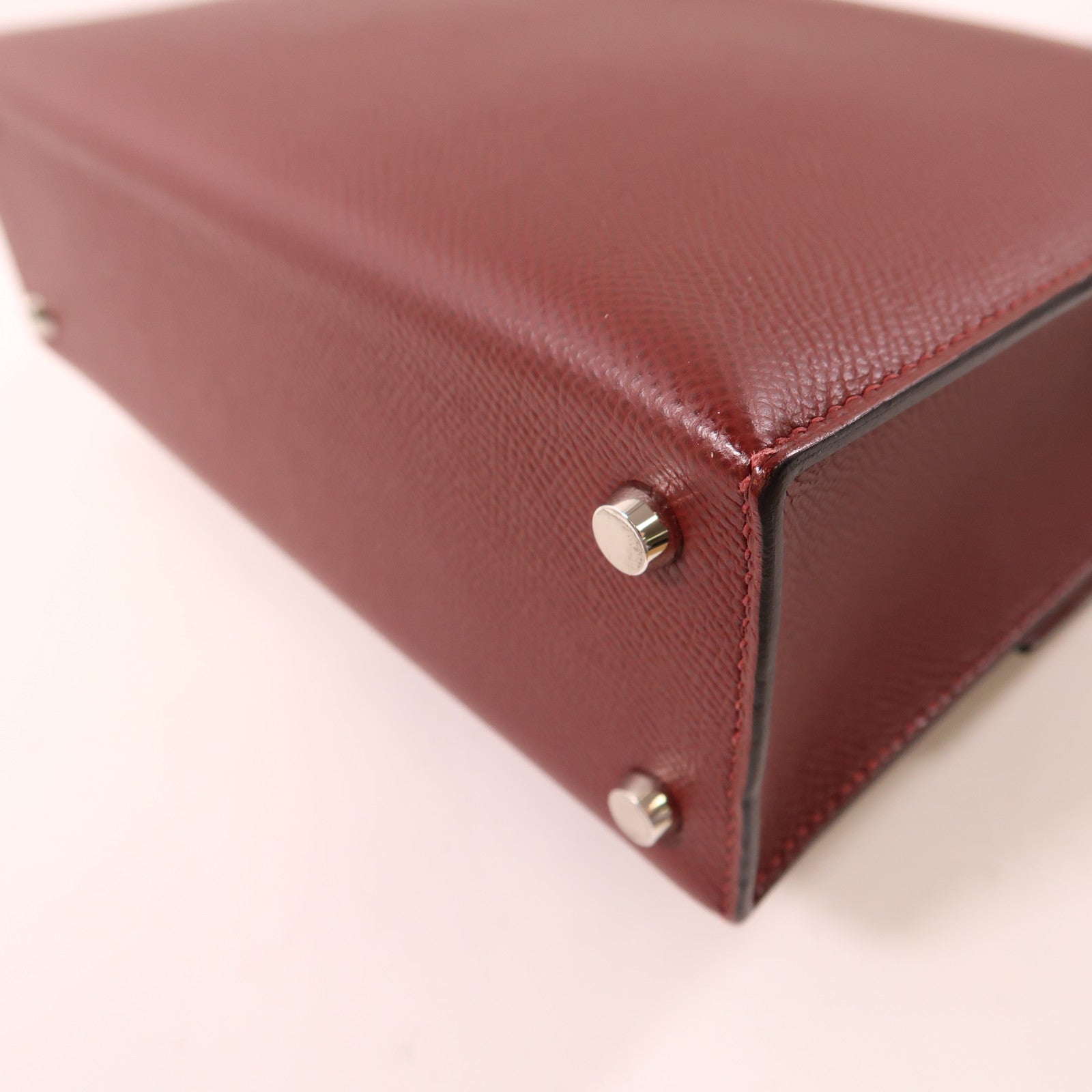 HERMES 【激減優惠】Epsom皮革Verrou 23 銀扣肩背袋55 Rouge H