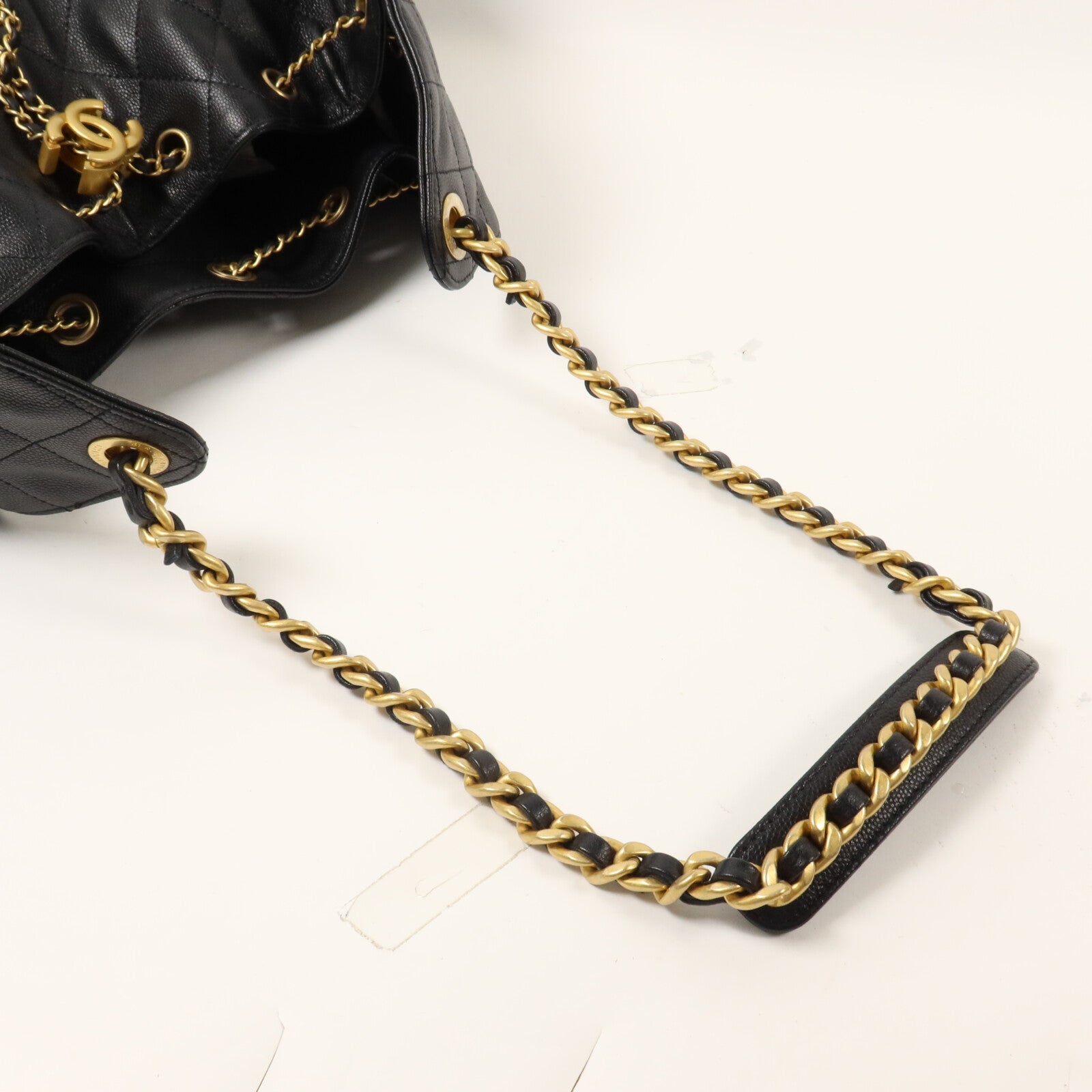 CHANEL 牛皮皮革Chanel 25 Medium鏈帶肩背袋