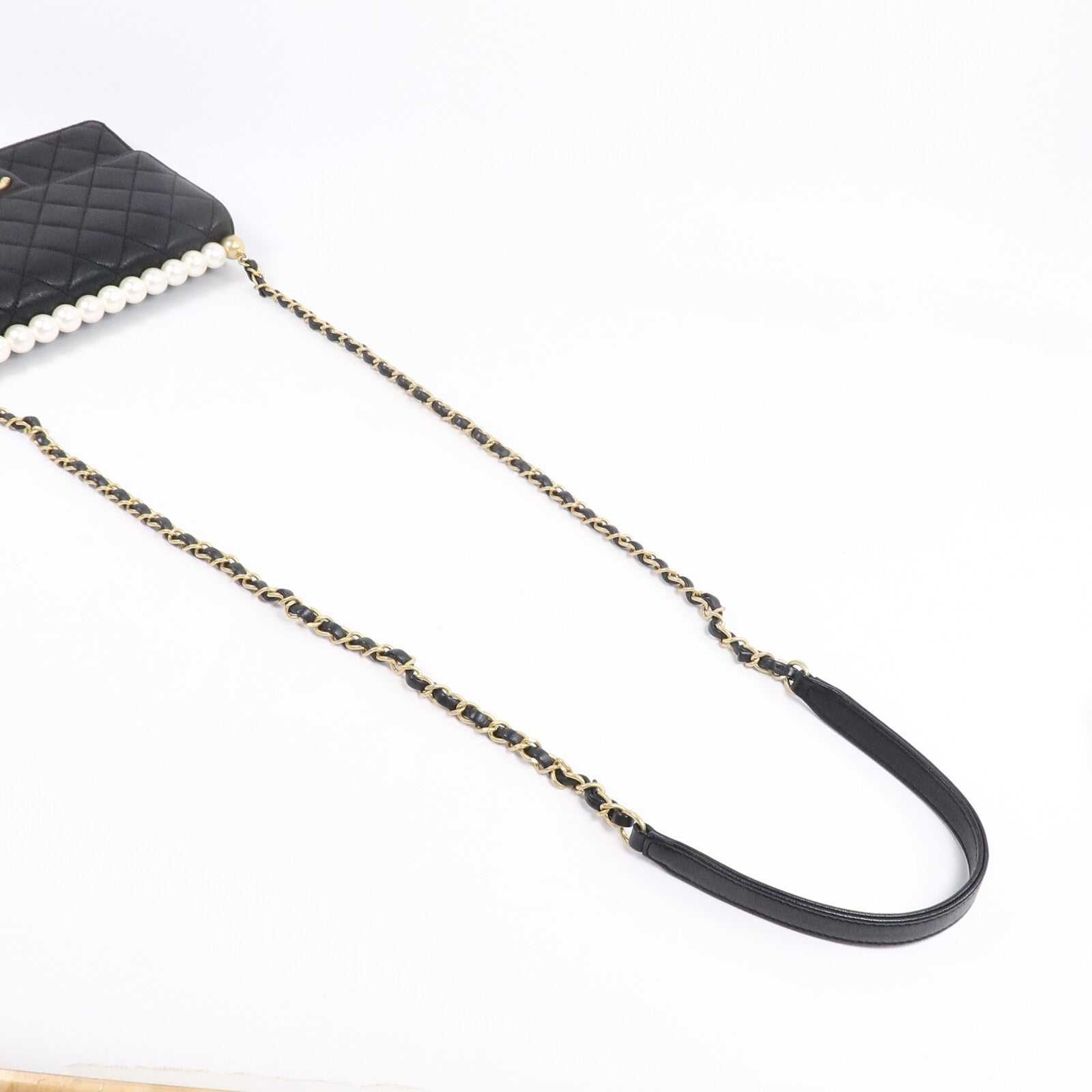 CHANEL 牛皮皮革Pearl Flap Bag鏈帶肩背袋